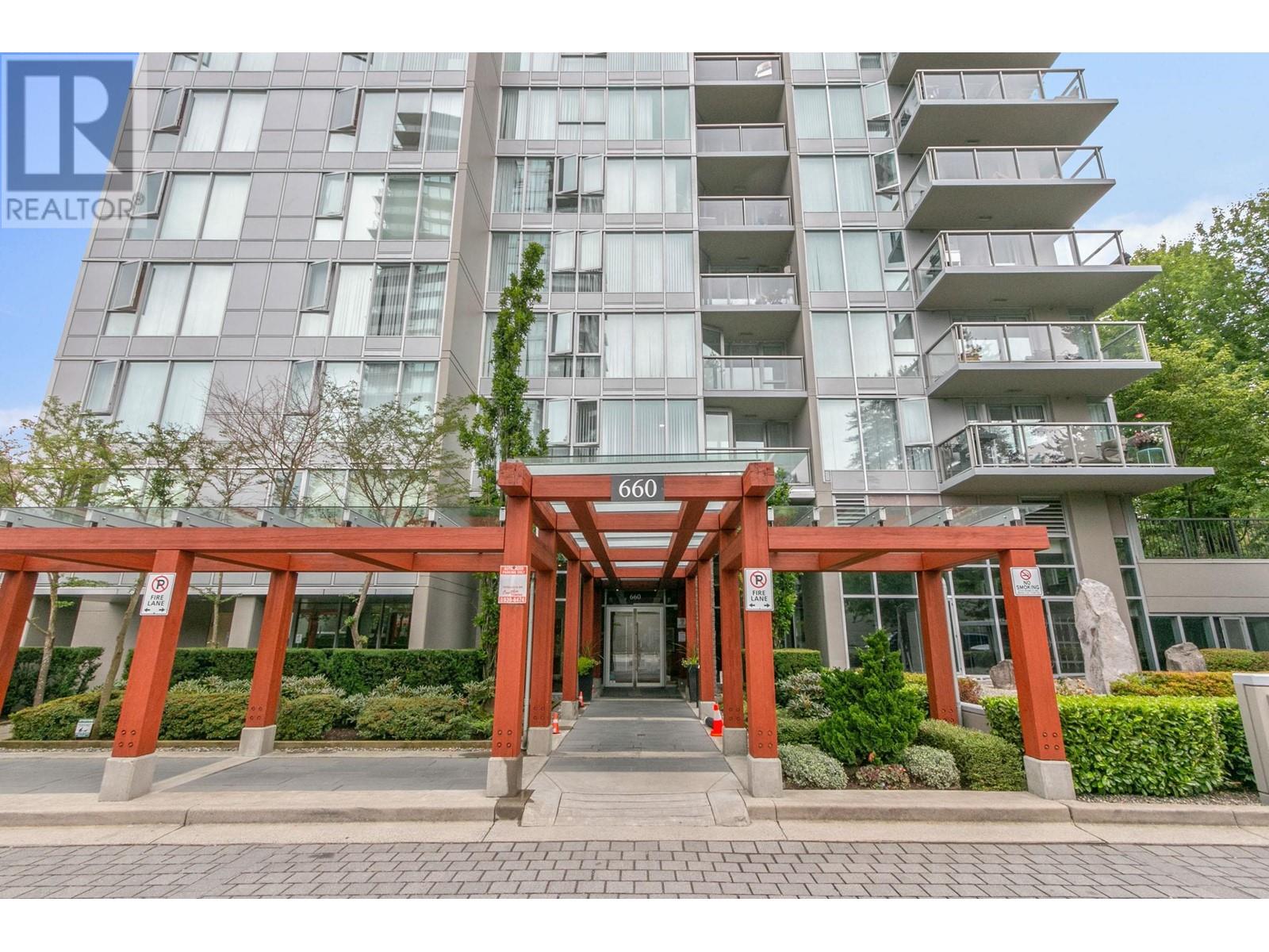 305 660 NOOTKA WAY, Port Moody, British Columbia