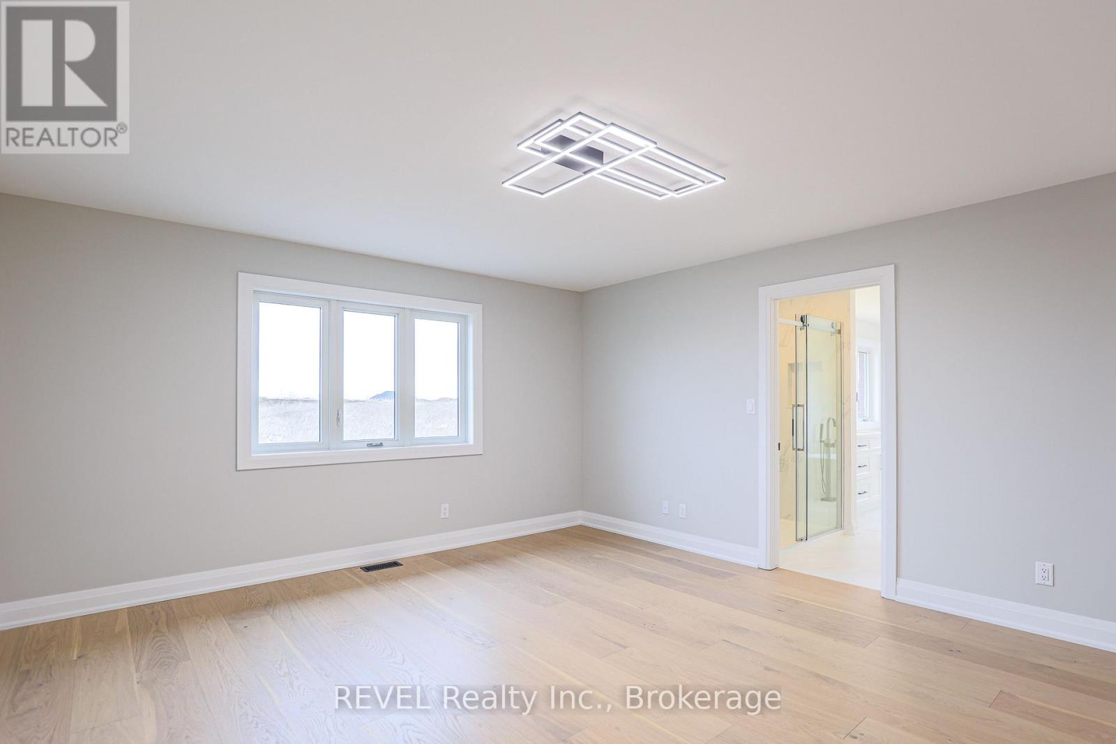 111 Acacia Road, Pelham (Fonthill), Ontario  L0S 1E6 - Photo 30 - X12067618