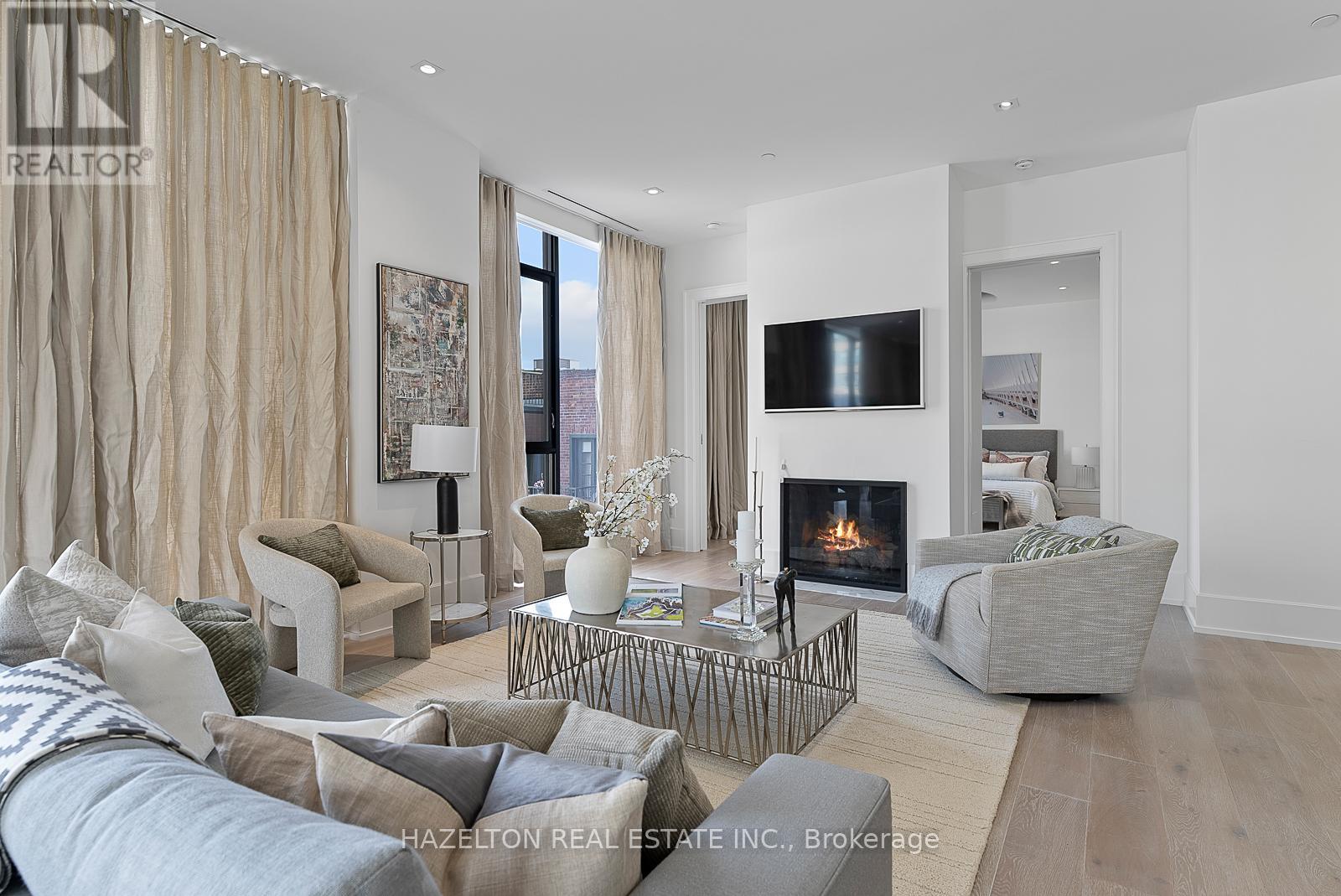 Property at 4D - 36 HAZELTON AVENUE image 3