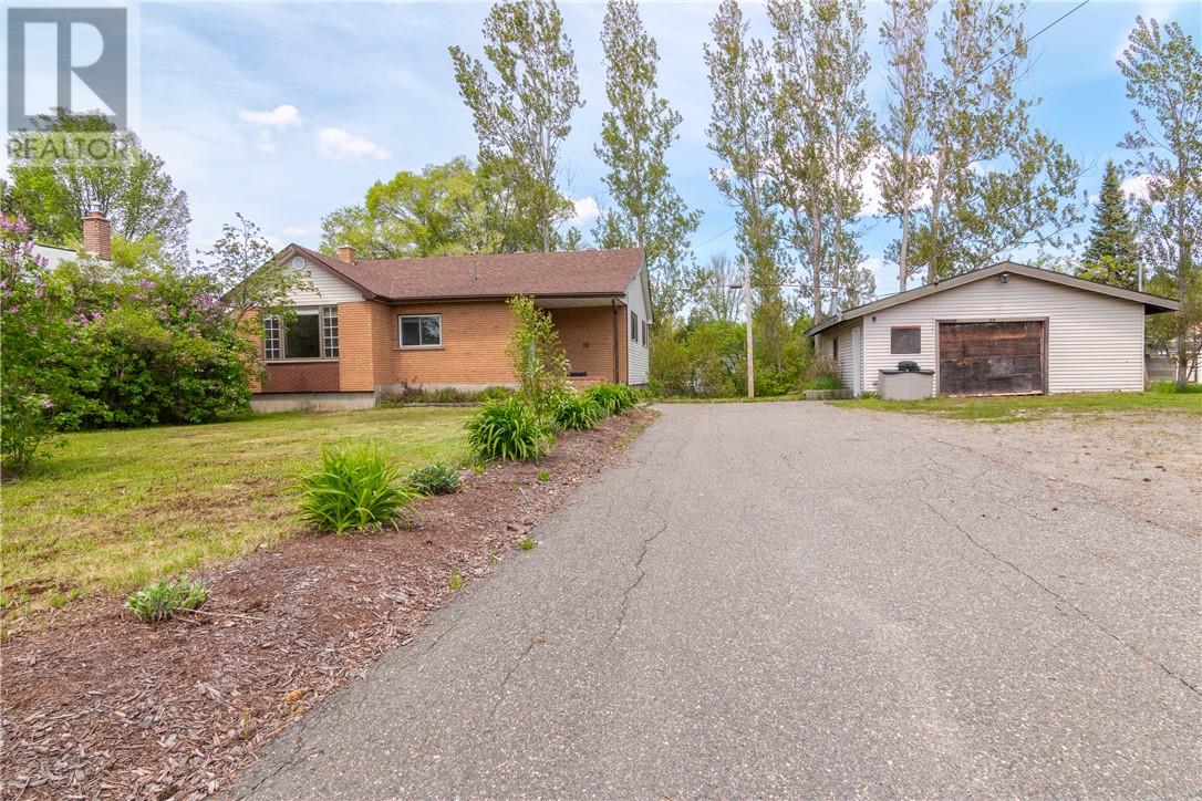 Property at 60 Allan Street image 1