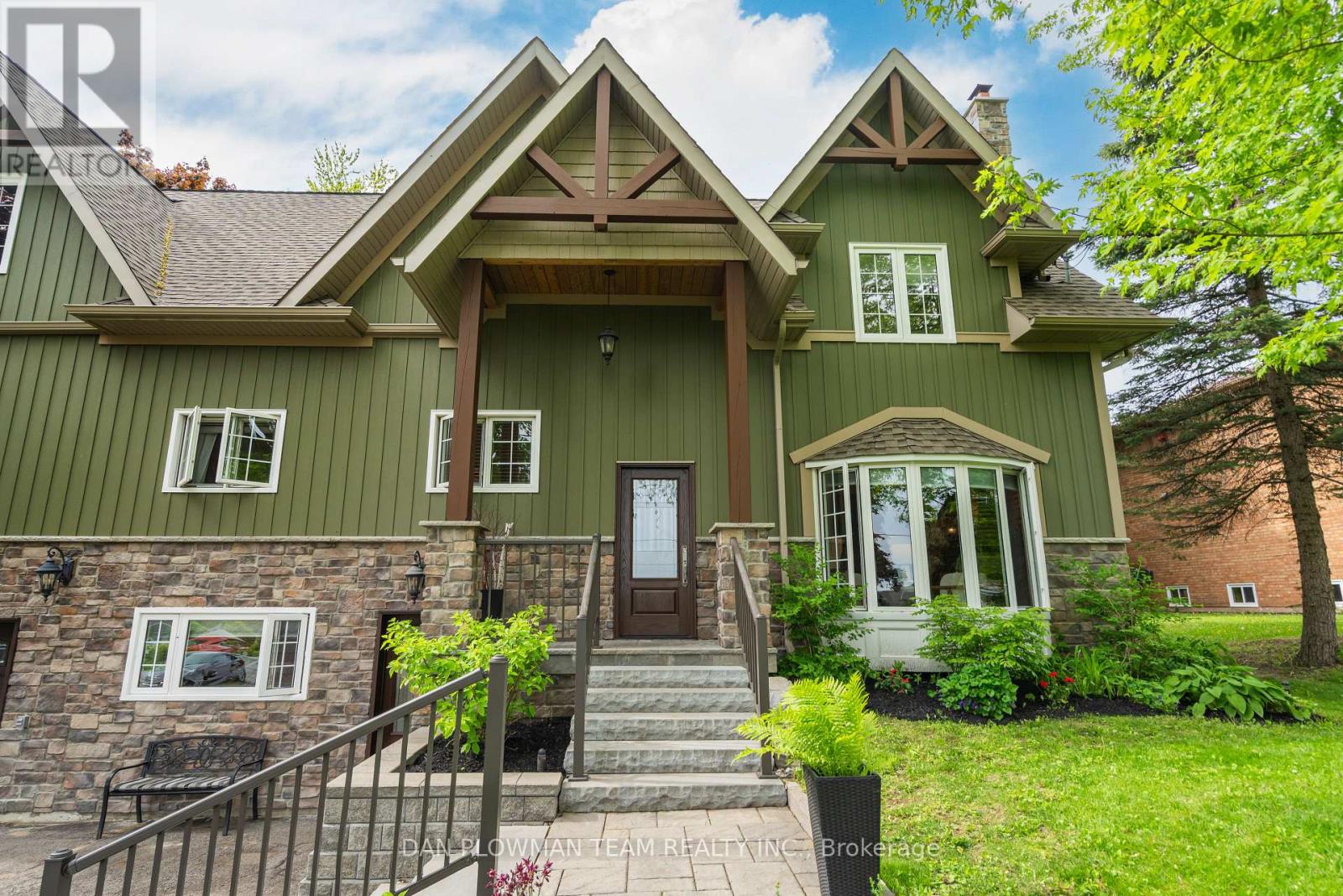 28 Bradley Boulevard, Clarington, Ontario  L0B 1J0 - Photo 4 - E12182083