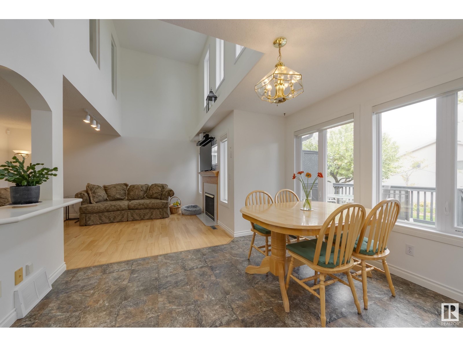 1714 Kensit Pl Nw, Edmonton, Alberta  T6L 6X7 - Photo 14 - E4439173