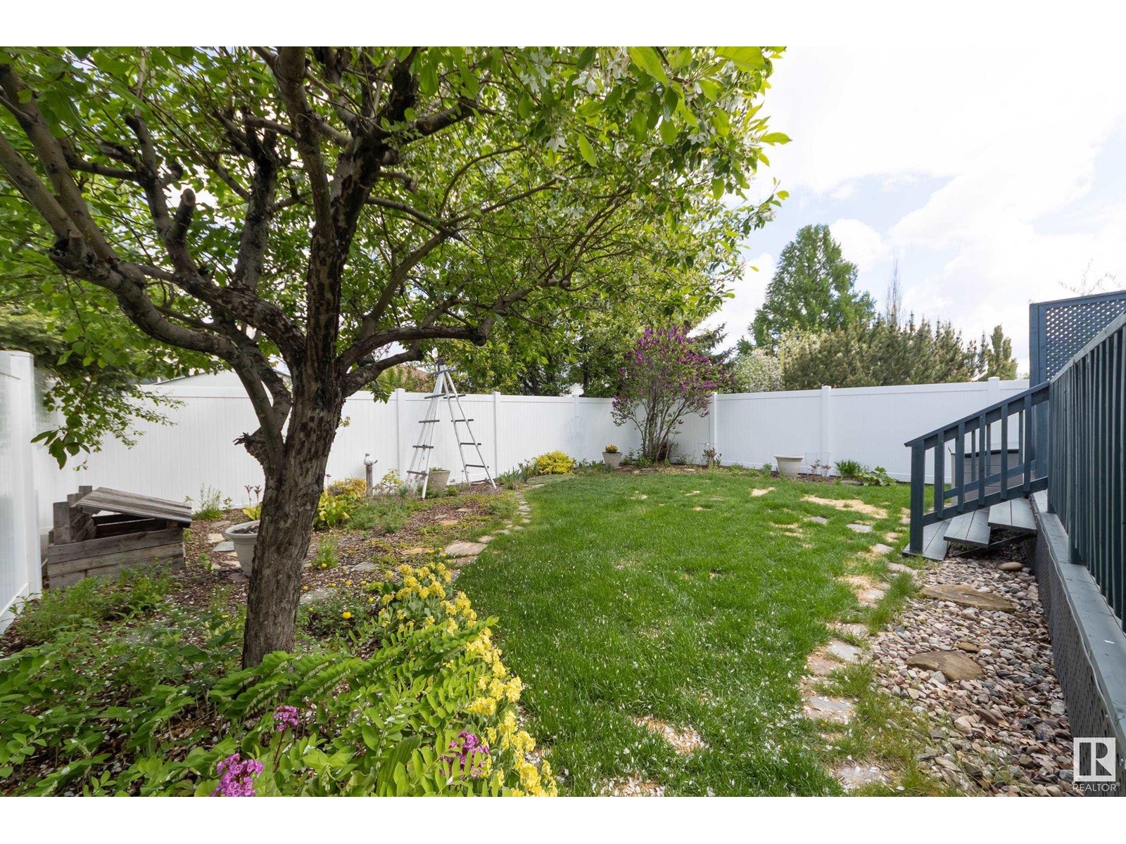 1714 Kensit Pl Nw, Edmonton, Alberta  T6L 6X7 - Photo 43 - E4439173