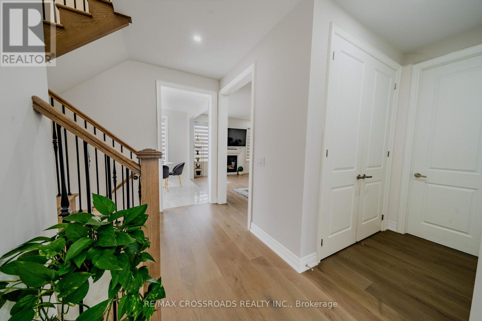50 Carriage Shop Bend, East Gwillimbury (Queensville), Ontario  L9N 0Y5 - Photo 11 - N12182085