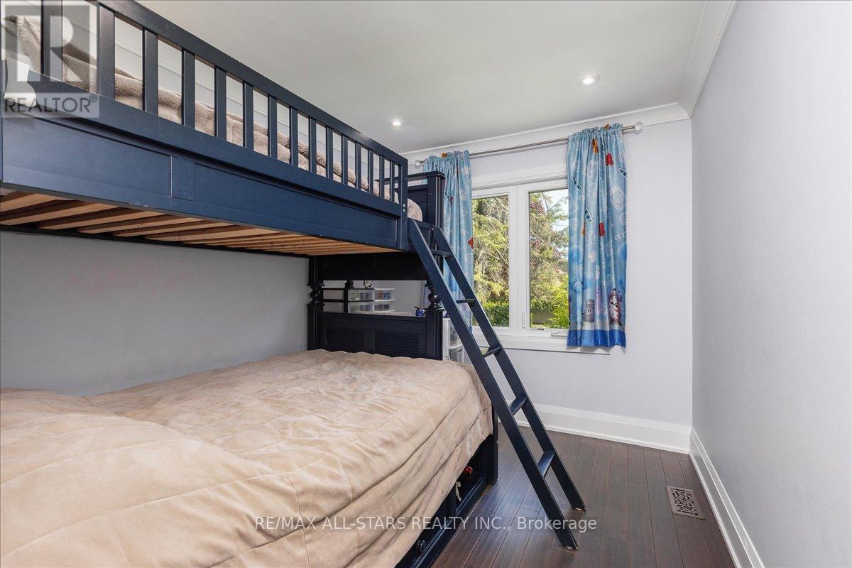177 Hedge Road, Georgina (Sutton & Jackson's Point), Ontario  L0E 1R0 - Photo 8 - N12182101