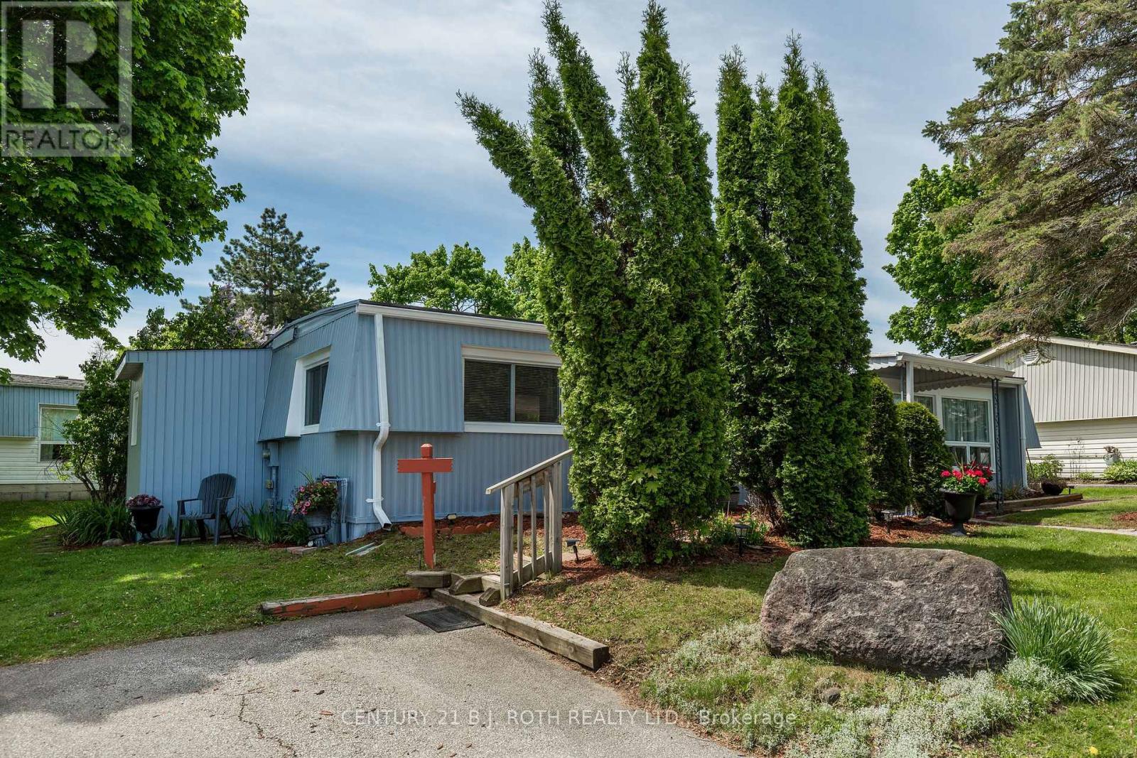 Property at 63 FLORA DRIVE image 5