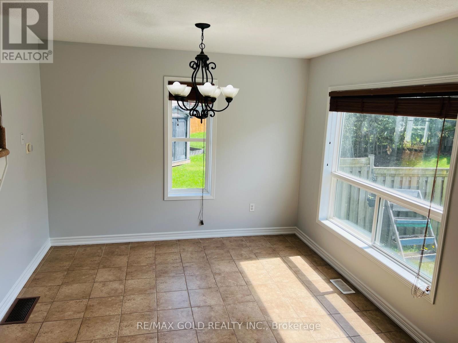43 - 800 West Ridge Boulevard, Orillia, Ontario  L3V 0A1 - Photo 9 - S12182151