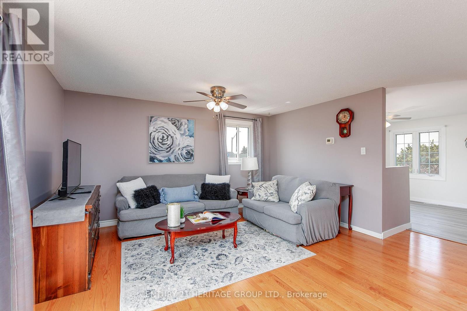 25 Shakespeare Crescent, Barrie (Letitia Heights), Ontario  L4N 6C4 - Photo 5 - S12182157