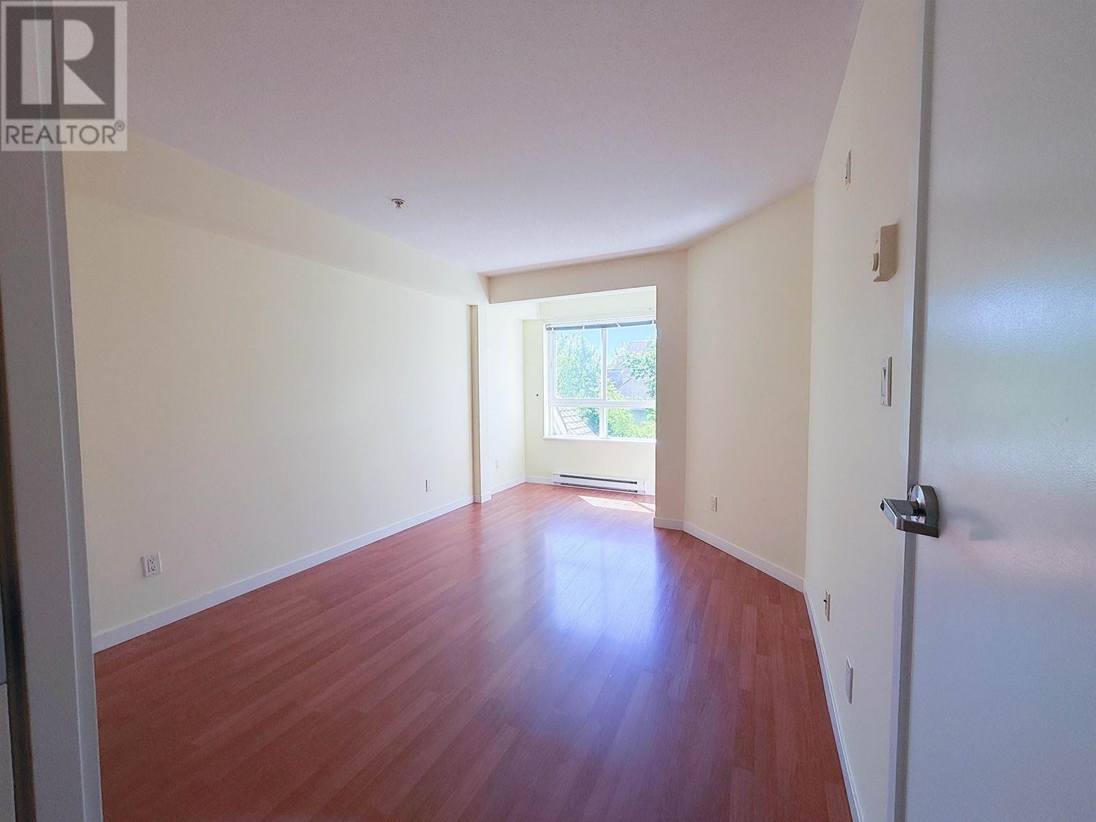 Listing Picture 10 of 10 : 322 8060 JONES ROAD, Richmond / 烈治文 - 魯藝地產 Yvonne Lu Group - MLS Medallion Club Member