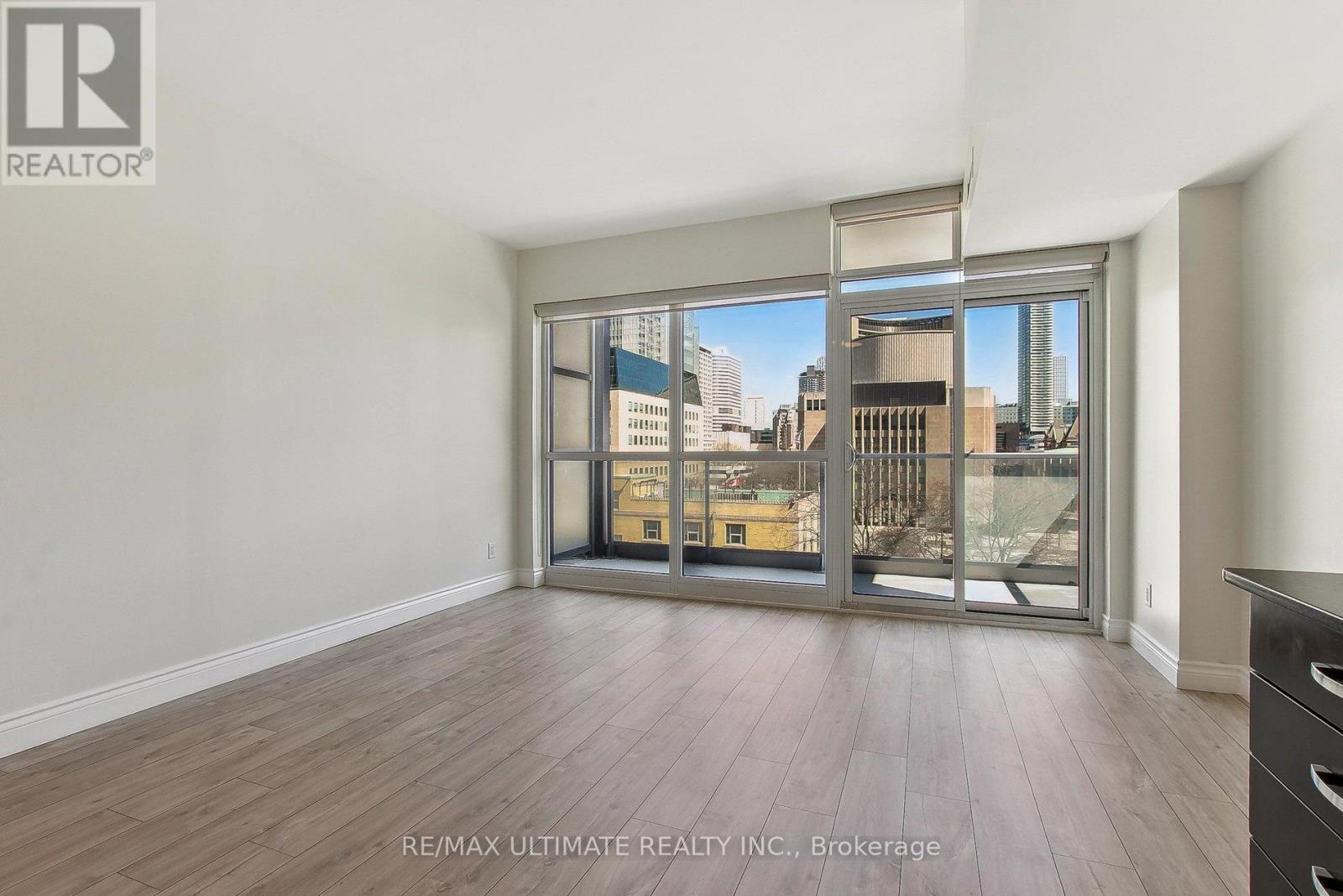 611 - 210 Simcoe Street, Toronto, Ontario  M5T 0A9 - Photo 15 - C12162734