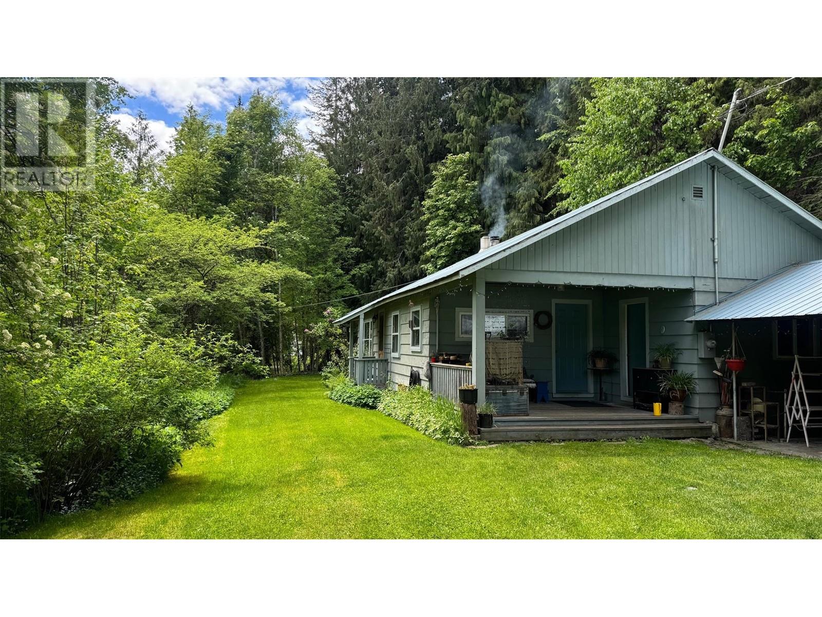 8927 Koehle Road, Kaslo, BC V0G1M0