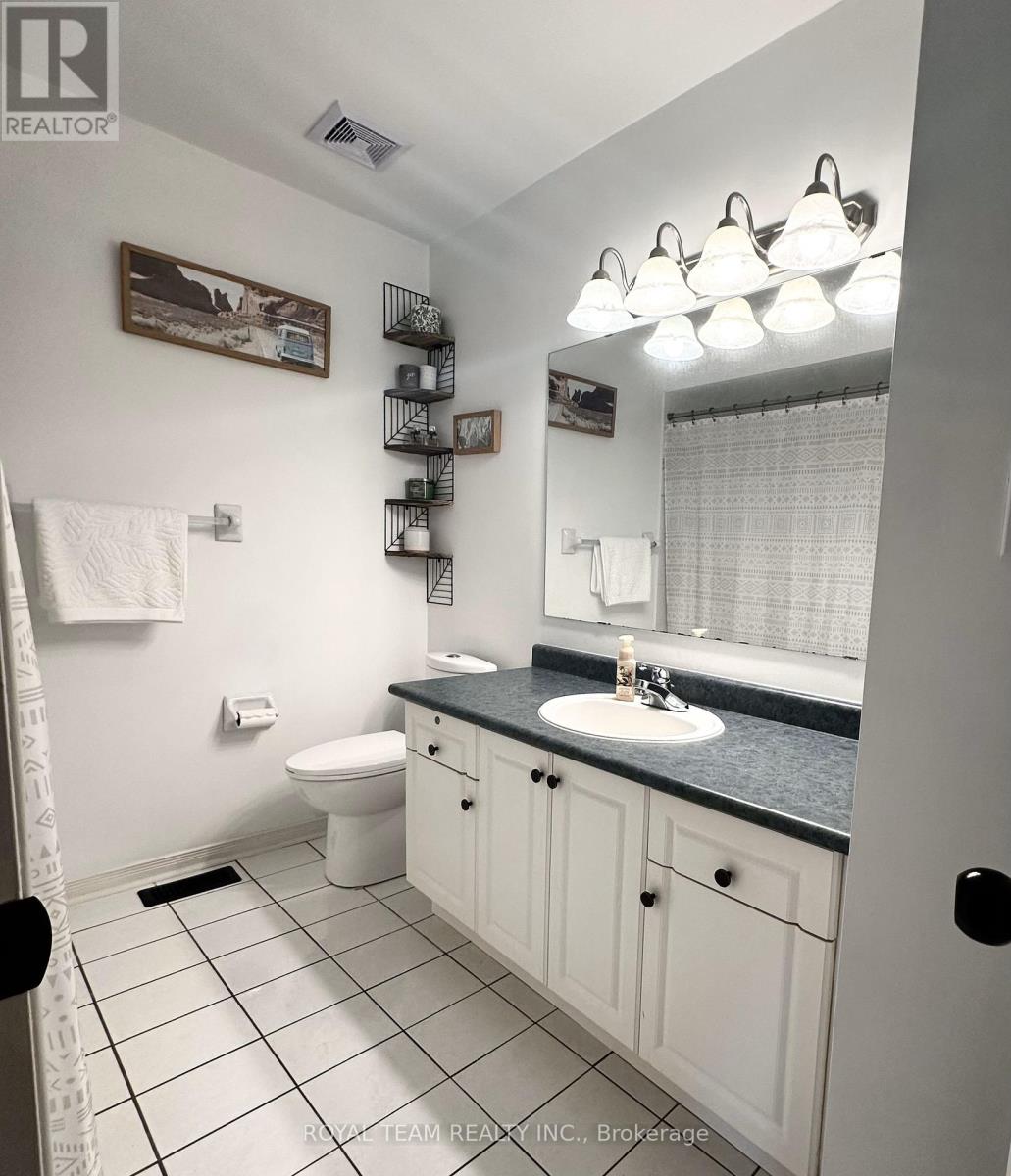 12 Crittenden Drive, Georgina (Keswick South), Ontario  L4P 4E7 - Photo 26 - N12182162
