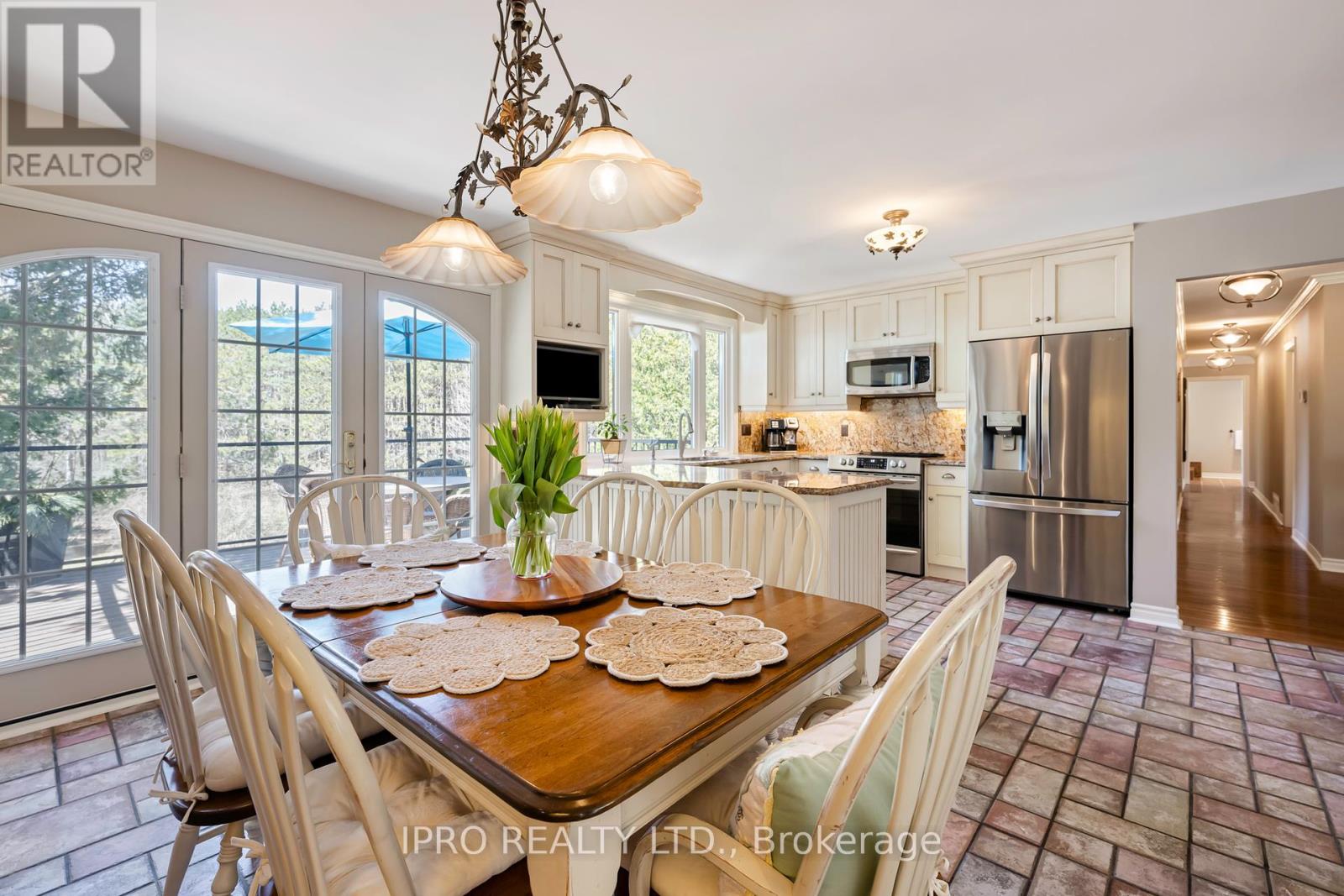 7302 Coolihans Side Road, Caledon, Ontario  L7K 0P6 - Photo 11 - W12182062