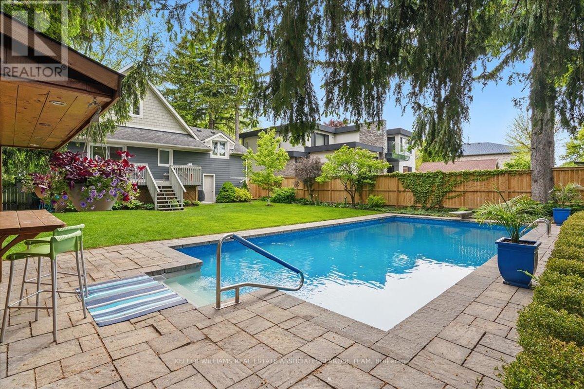 1611 Trotwood Avenue, Mississauga, Ontario  L5G 3Z8 - Photo 15 - W12182098