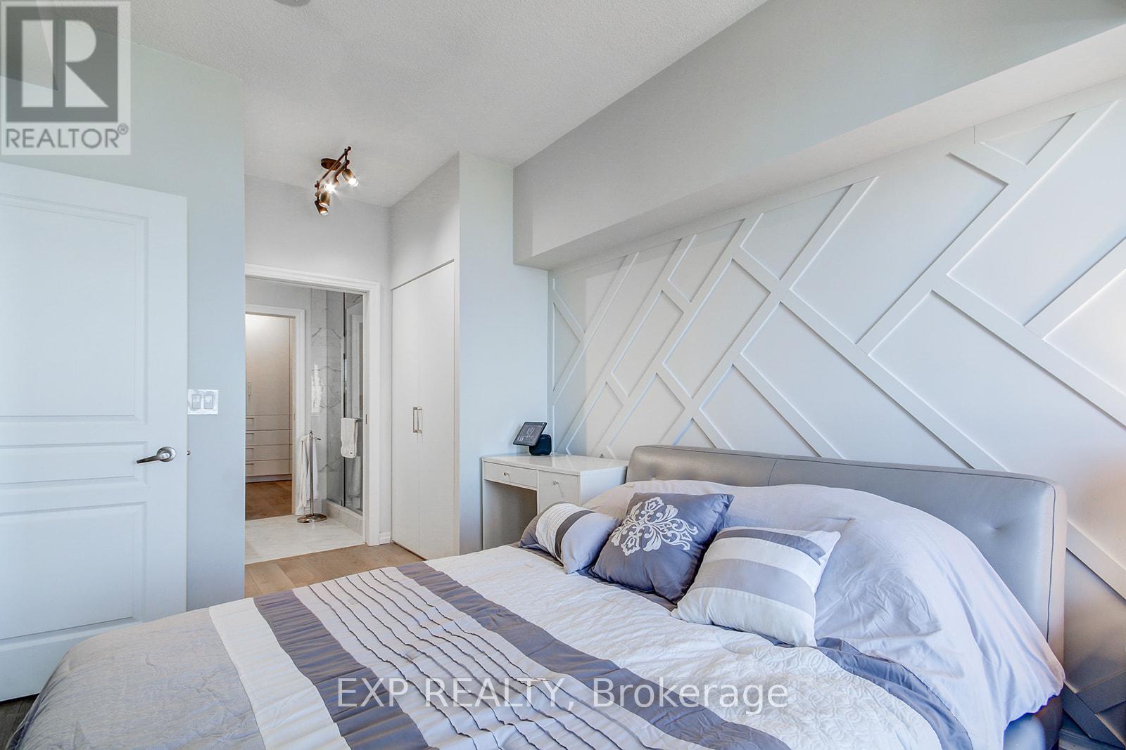 3307 - 223 Webb Drive, Mississauga, Ontario  L5B 0E8 - Photo 18 - W12182102