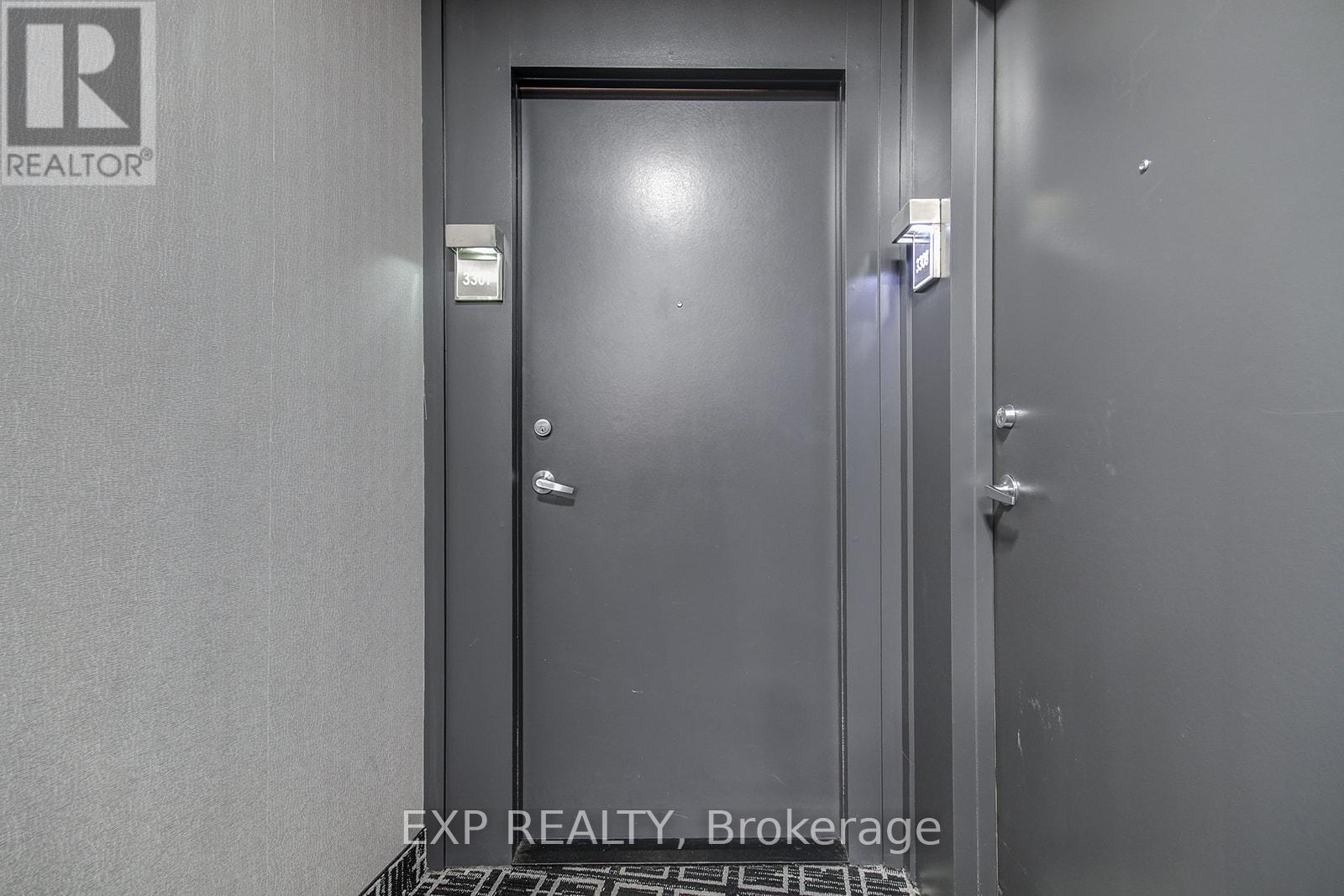 3307 - 223 Webb Drive, Mississauga, Ontario  L5B 0E8 - Photo 3 - W12182102
