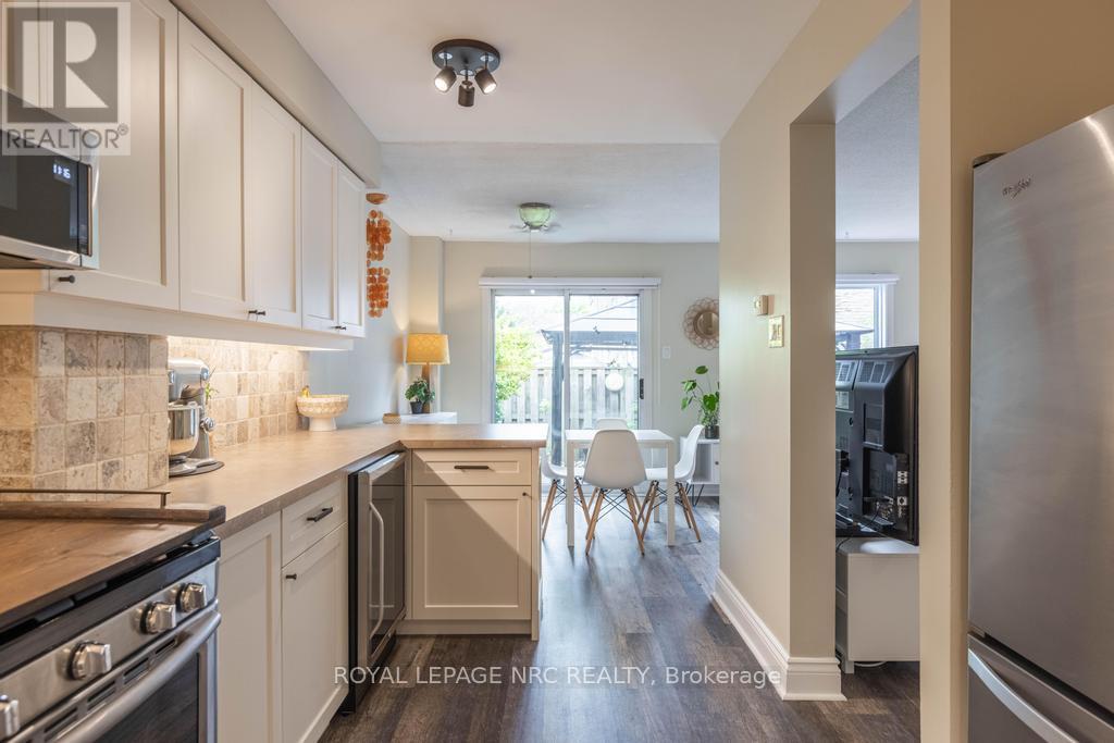 Unit 83 - 680 Regency Court, Burlington, Ontario  L7N 3L9 - Photo 13 - W12182103