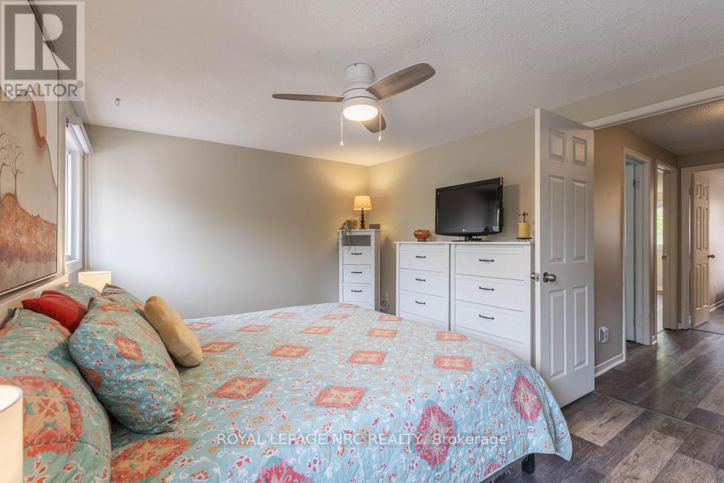 Unit 83 - 680 Regency Court, Burlington, Ontario  L7N 3L9 - Photo 17 - W12182103