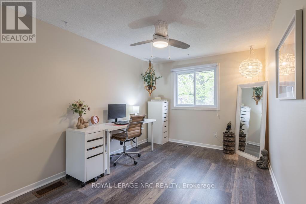 Unit 83 - 680 Regency Court, Burlington, Ontario  L7N 3L9 - Photo 19 - W12182103