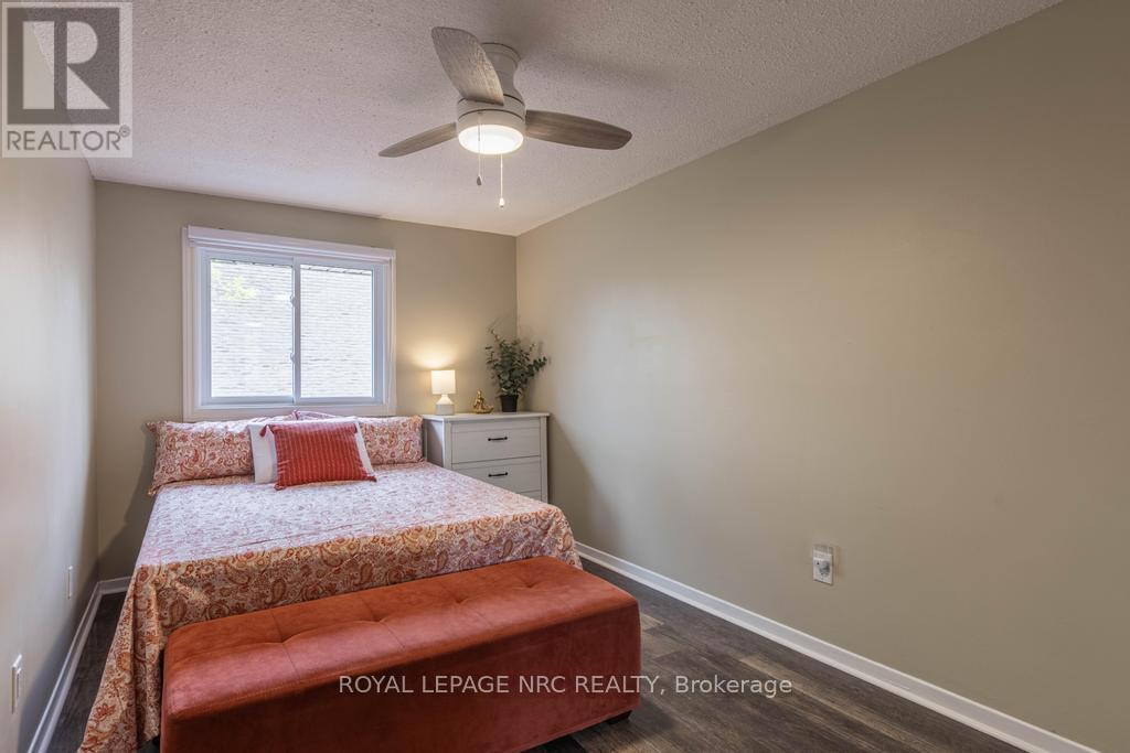 Unit 83 - 680 Regency Court, Burlington, Ontario  L7N 3L9 - Photo 20 - W12182103