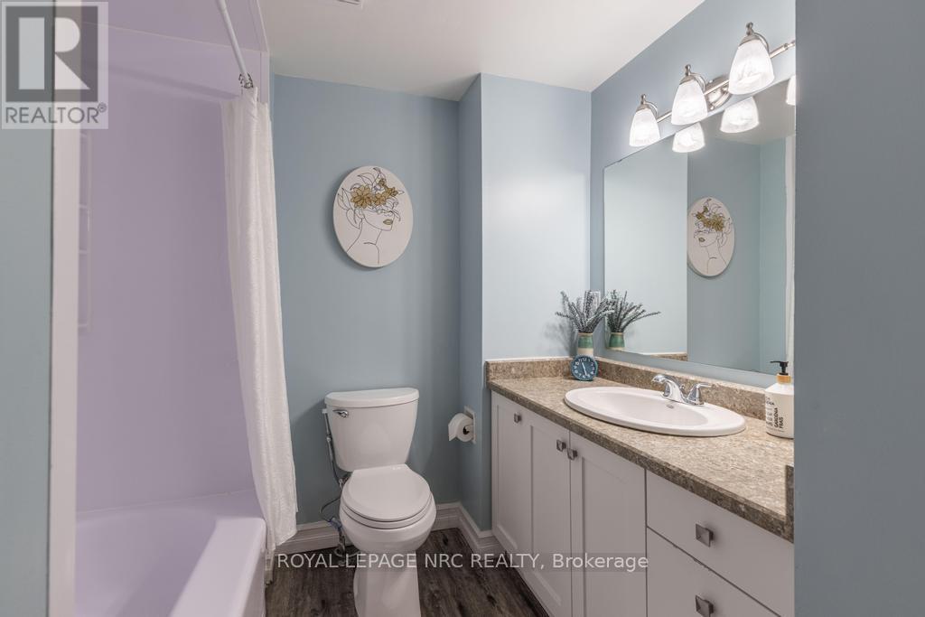 Unit 83 - 680 Regency Court, Burlington, Ontario  L7N 3L9 - Photo 21 - W12182103