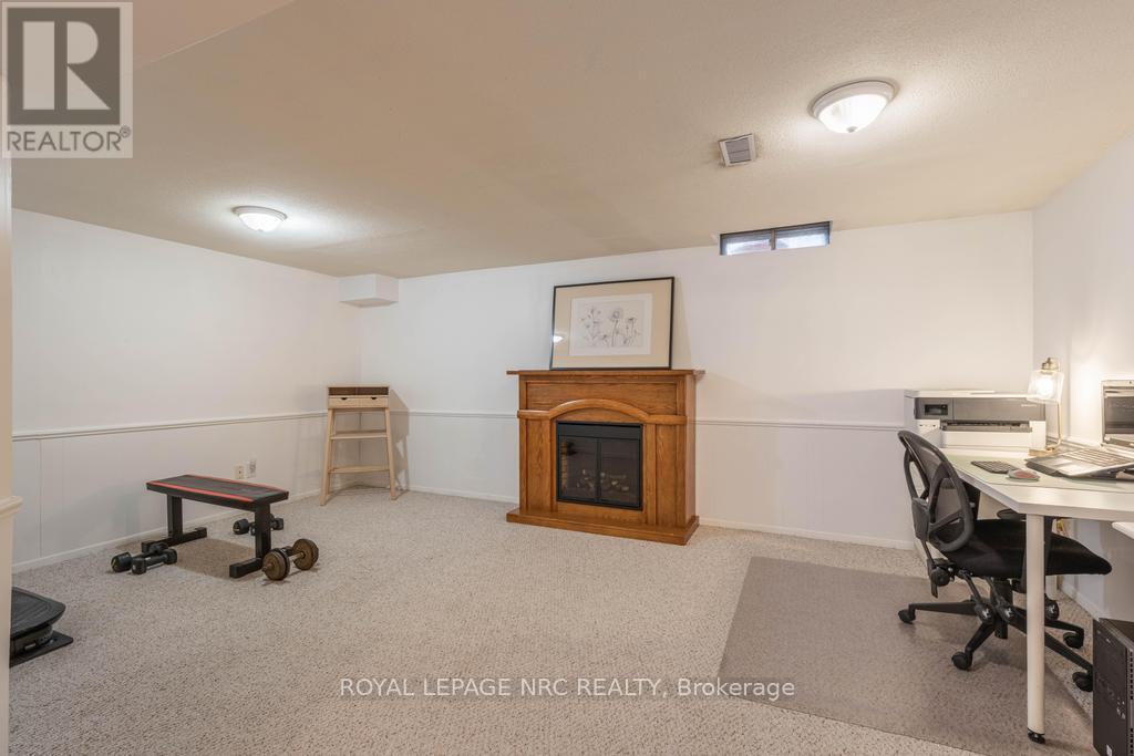Unit 83 - 680 Regency Court, Burlington, Ontario  L7N 3L9 - Photo 25 - W12182103