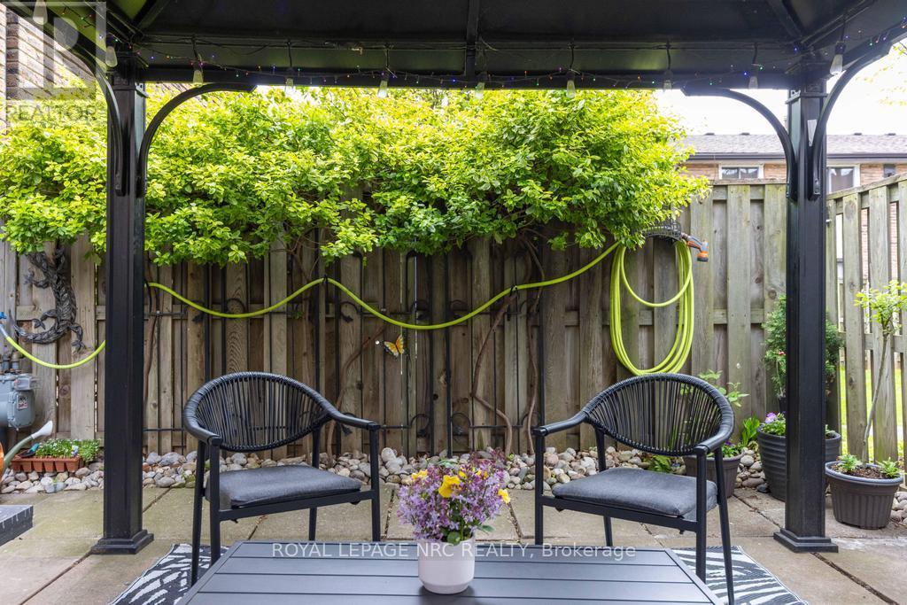 Unit 83 - 680 Regency Court, Burlington, Ontario  L7N 3L9 - Photo 29 - W12182103