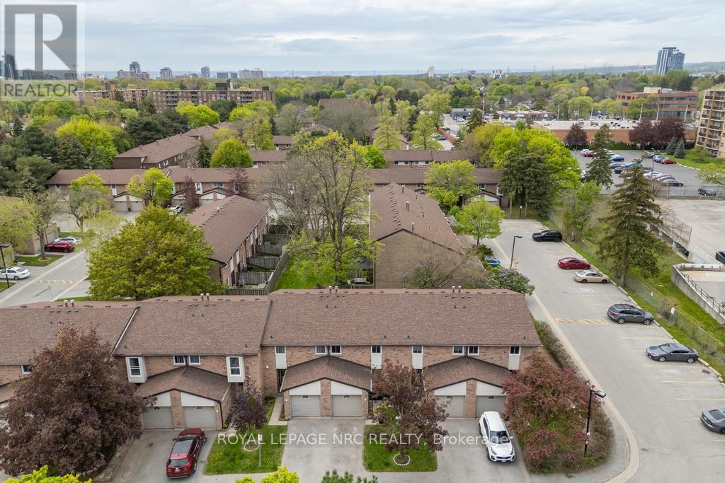 Unit 83 - 680 Regency Court, Burlington, Ontario  L7N 3L9 - Photo 34 - W12182103