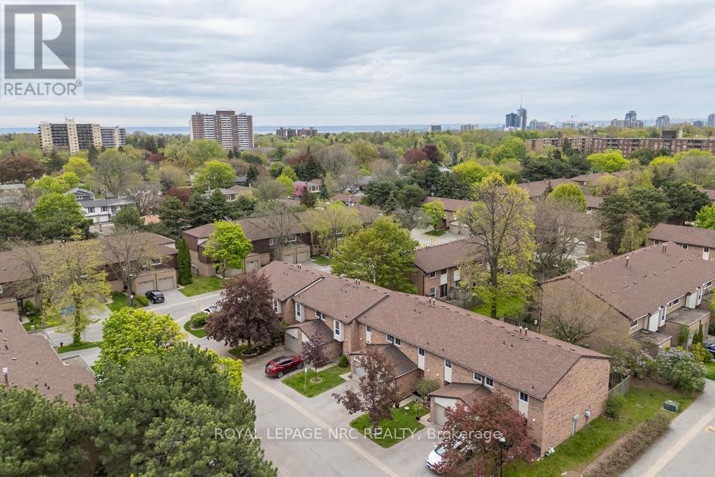 Unit 83 - 680 Regency Court, Burlington, Ontario  L7N 3L9 - Photo 36 - W12182103