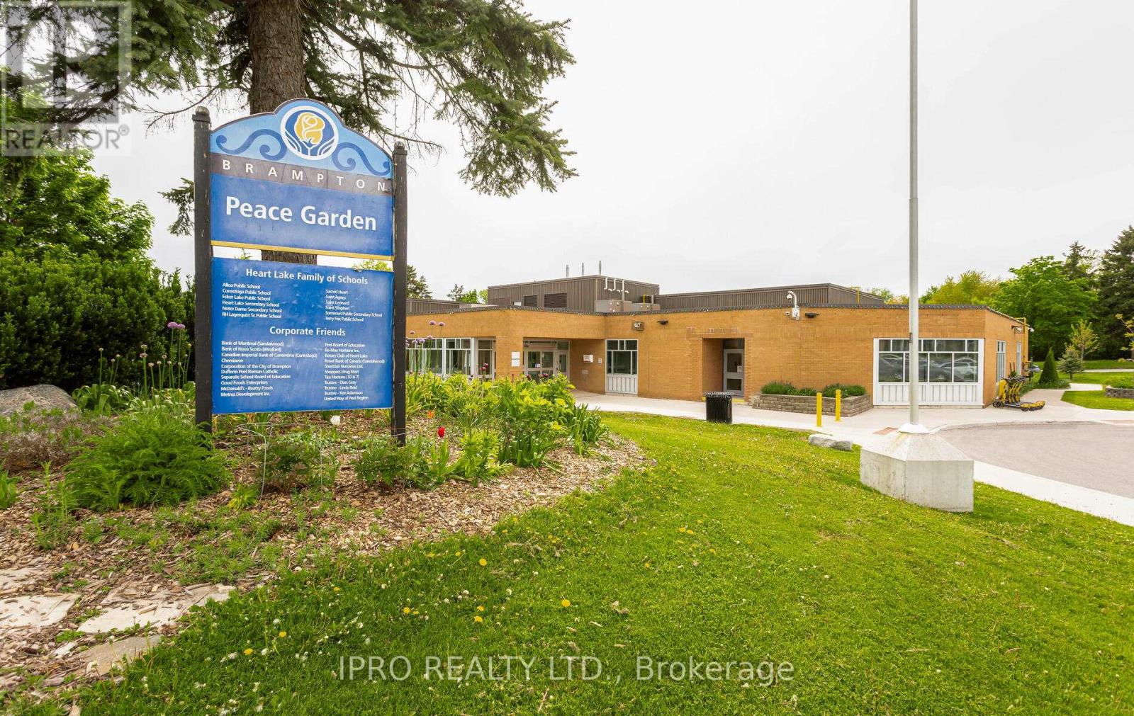 50 Savino Drive, Brampton, Ontario  L6Z 0J7 - Photo 42 - W12182105
