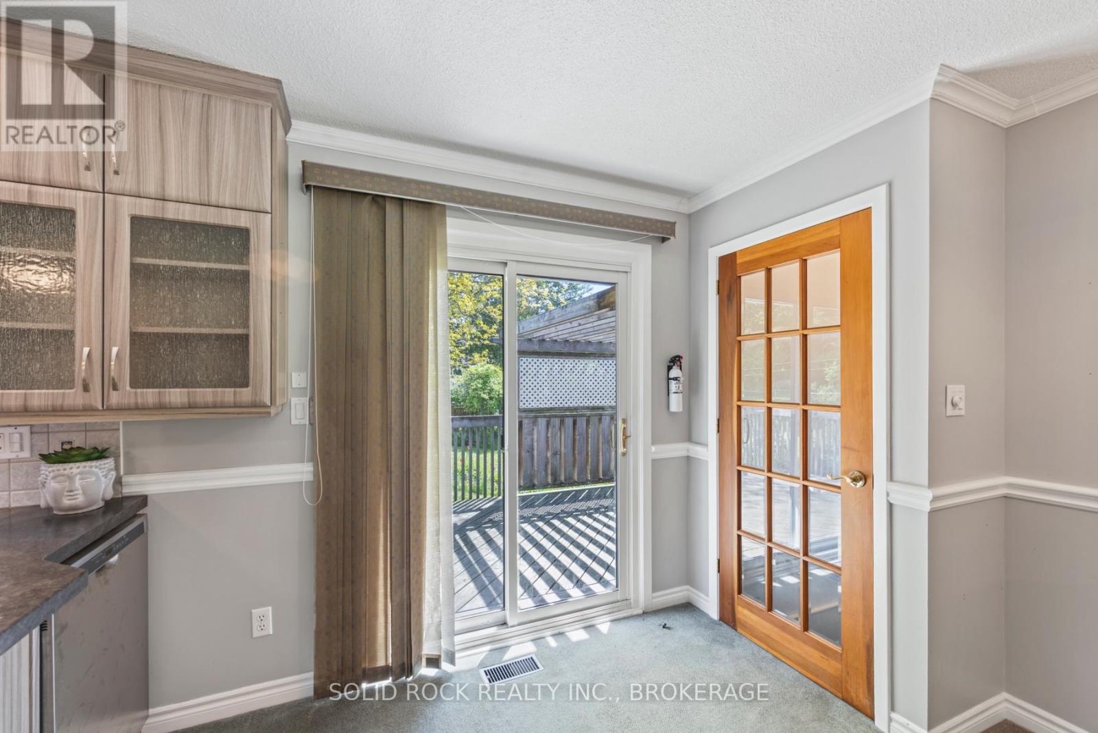 565 Queen Street, Gananoque, Ontario  K7G 2A9 - Photo 24 - X12182272