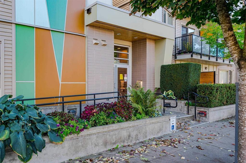 302 20460 Douglas Crescent, Langley, British Columbia V3A 0C6 - Photo 2 - R3008157