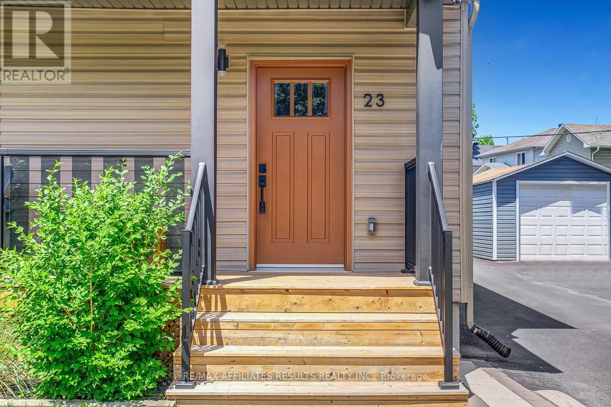 23 Tunis Avenue, Ottawa, Ontario  K1Z 7R6 - Photo 3 - X12182211
