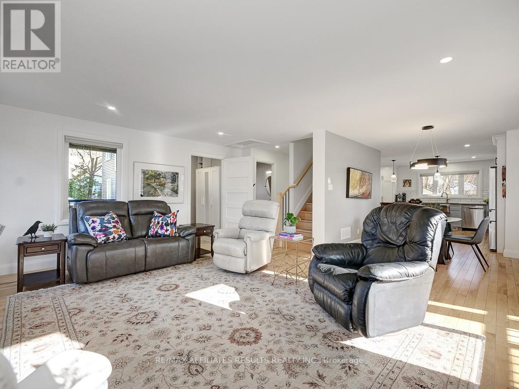 23 Tunis Avenue, Ottawa, Ontario  K1Z 7R6 - Photo 8 - X12182211