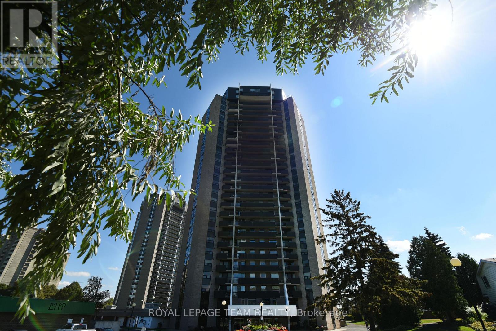 Property at 2409 - 900 DYNES ROAD image 2