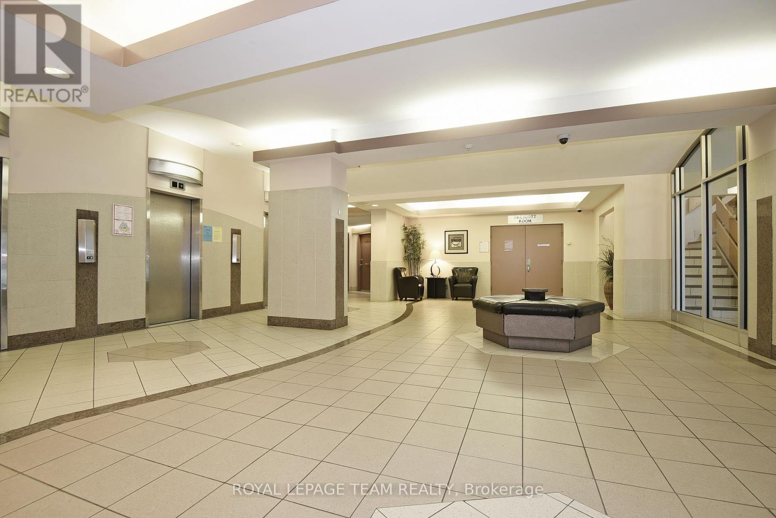 Property at 2409 - 900 DYNES ROAD image 3