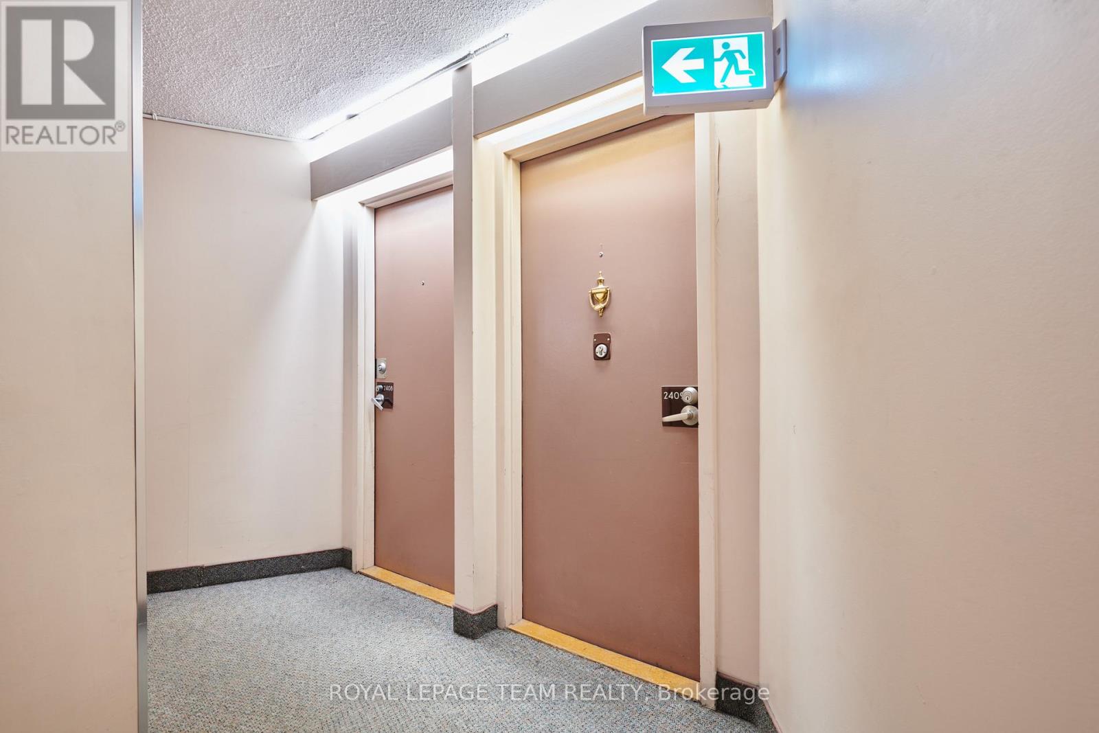 Property at 2409 - 900 DYNES ROAD image 4