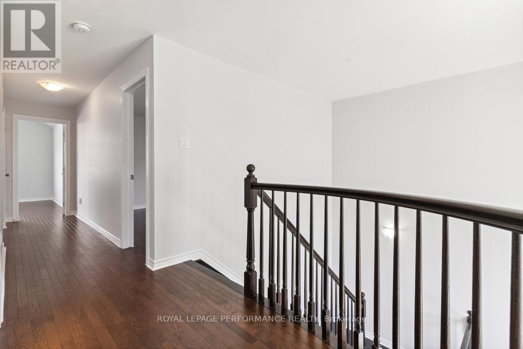 941 Rotary Way, Ottawa, Ontario  K1T 0L2 - Photo 26 - X12182273