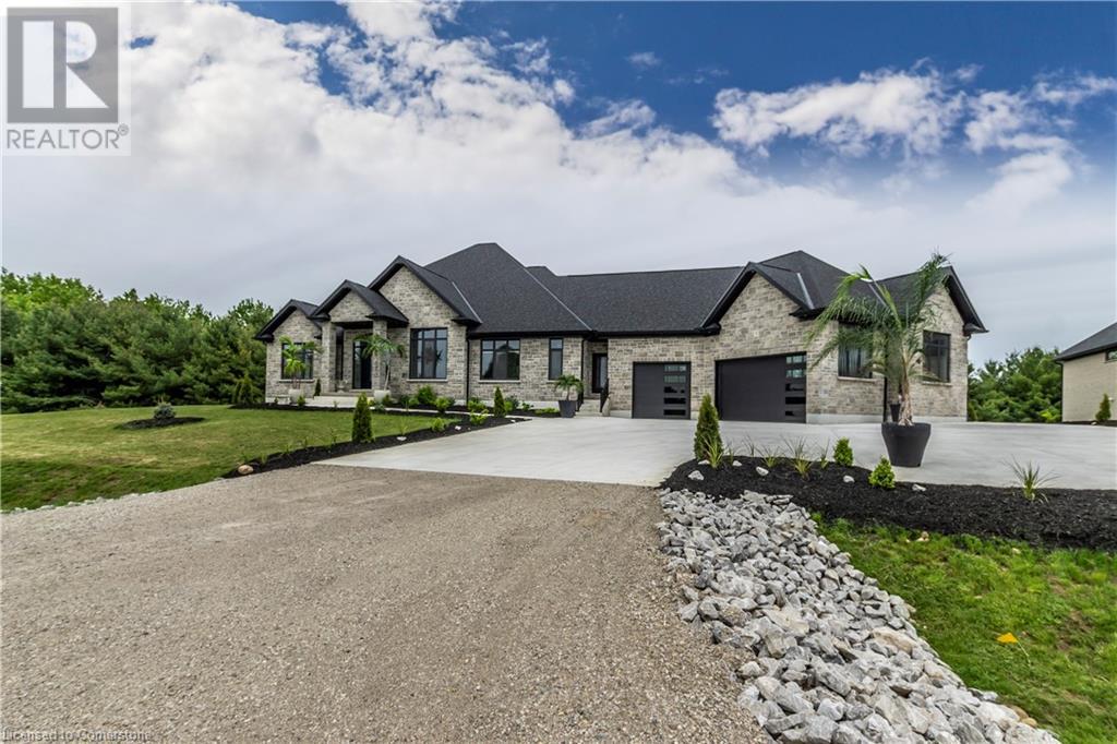 670 Bishopsgate Road Unit# 9, Paris, Ontario  N3L 3E3 - Photo 3 - 40735161