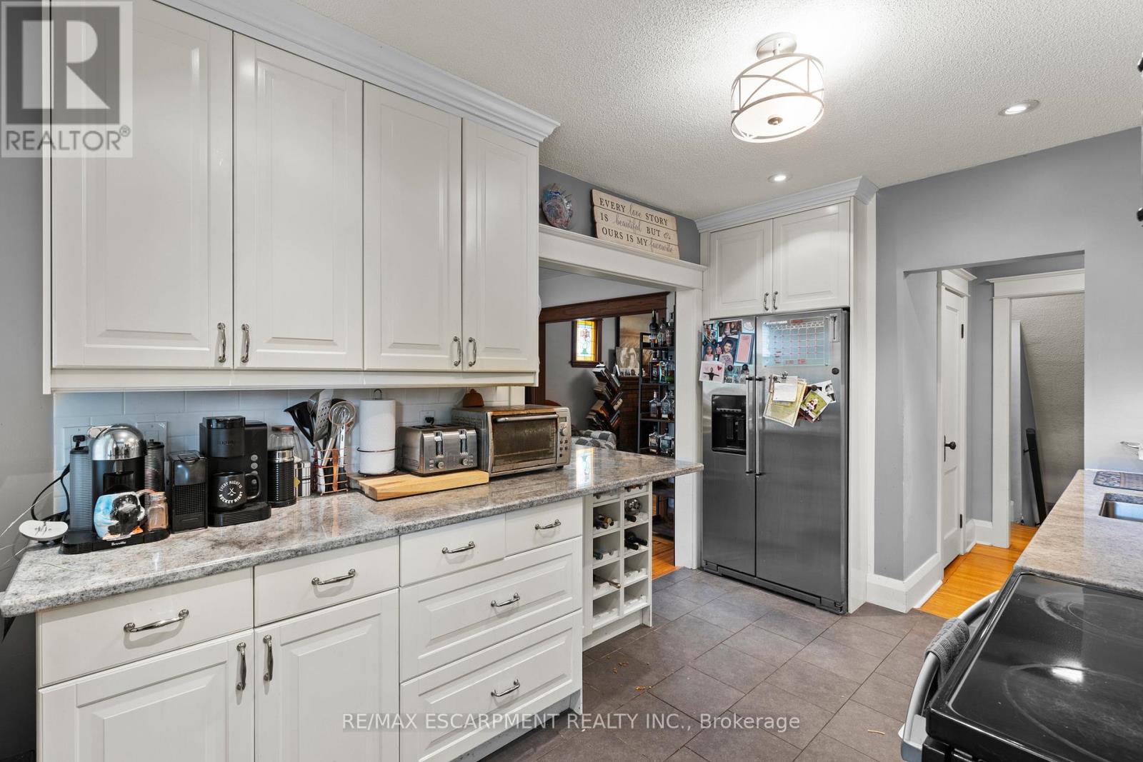 155 Balmoral Avenue S, Hamilton, Ontario  L8M 3K2 - Photo 24 - X12182130