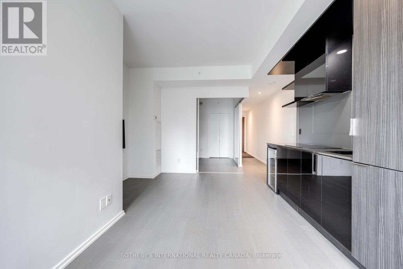 2014 - 70 Temperance Street, Toronto (Bay Street Corridor), Ontario  M5H 0B1 - Photo 8 - C12113067