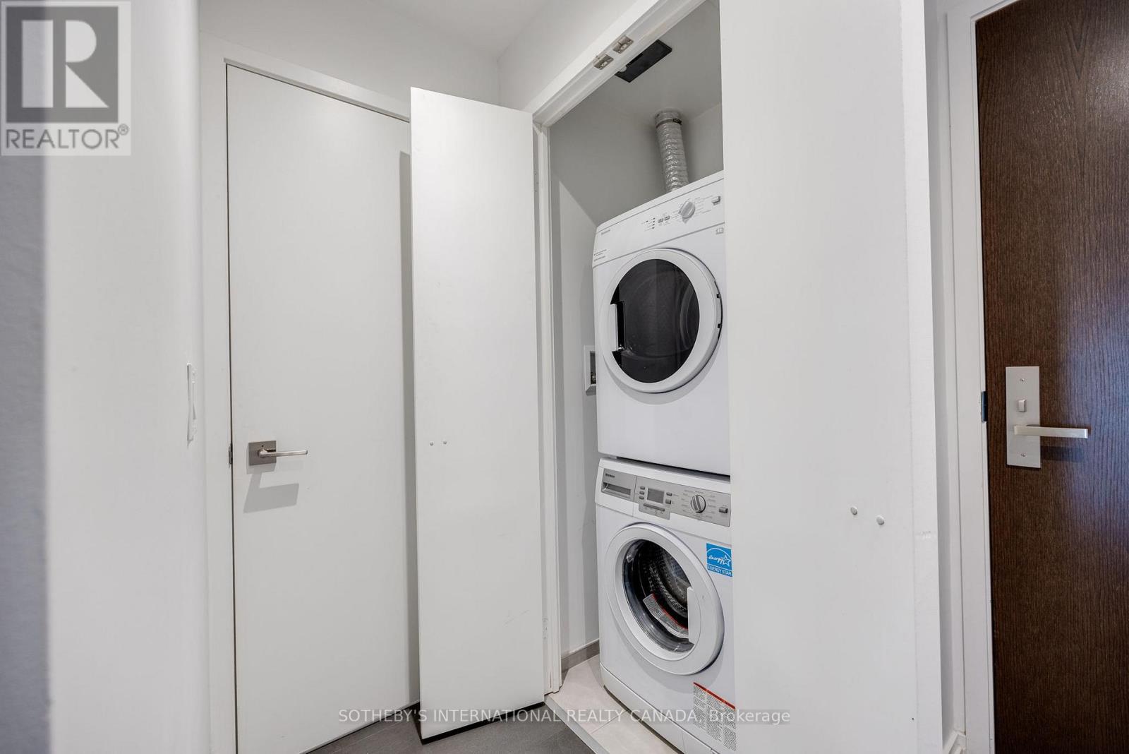 2014 - 70 Temperance Street, Toronto (Bay Street Corridor), Ontario  M5H 0B1 - Photo 20 - C12113067