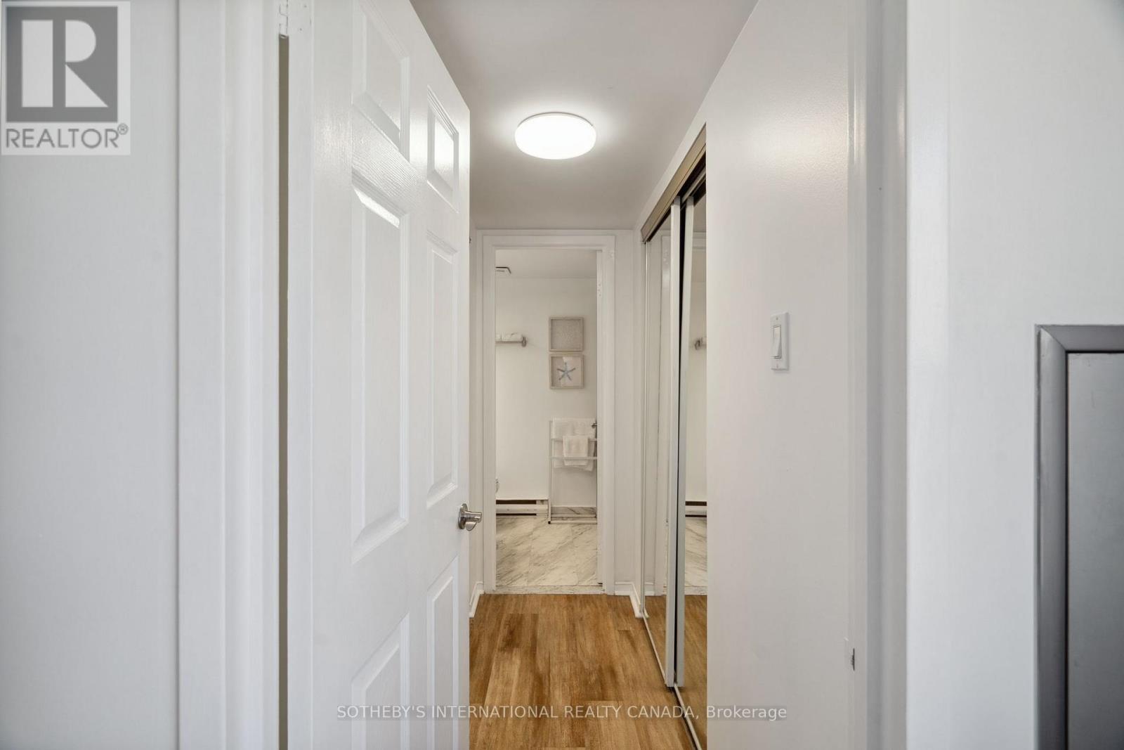 3212 - 99 Harbour Square, Toronto, Ontario  M5J 2H2 - Photo 32 - C12173710
