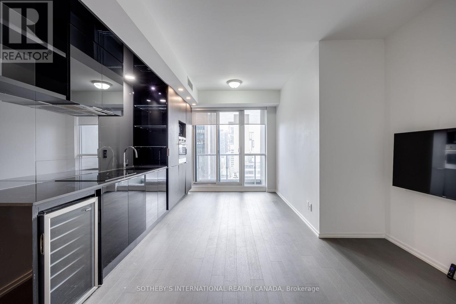 2014 - 70 Temperance Street, Toronto (Bay Street Corridor), Ontario  M5H 0B1 - Photo 5 - C12113067