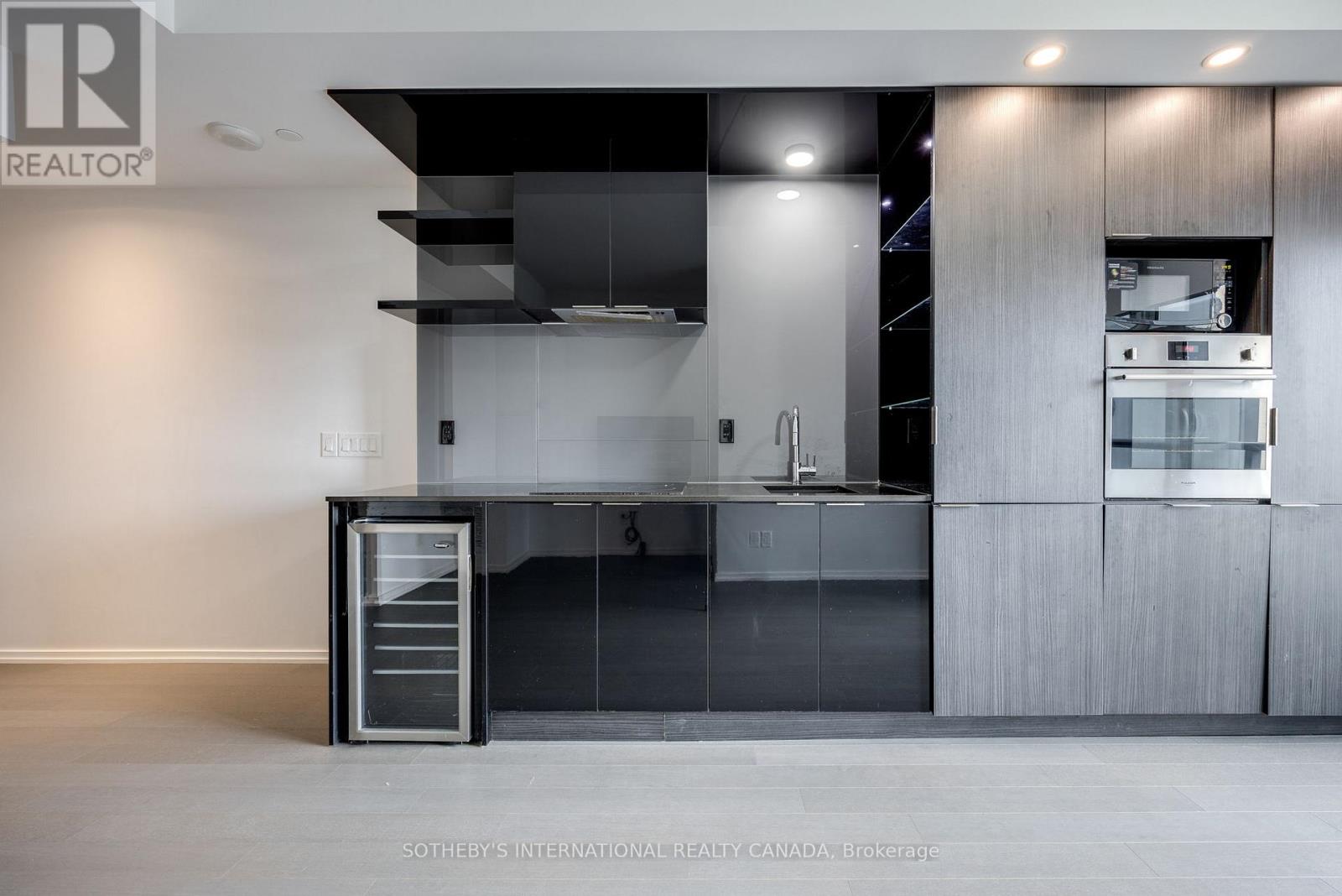 2014 - 70 Temperance Street, Toronto (Bay Street Corridor), Ontario  M5H 0B1 - Photo 7 - C12113067