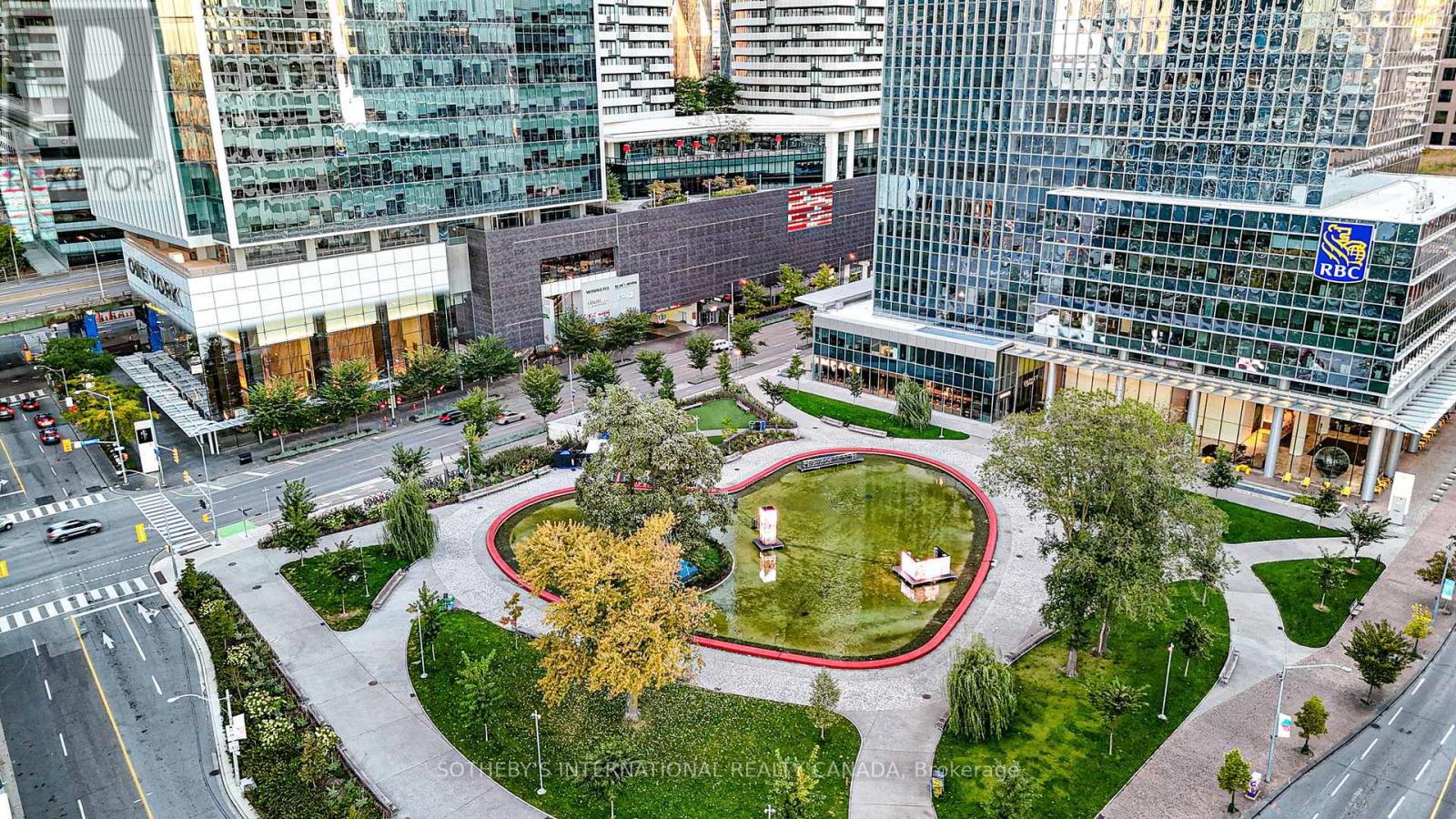 3212 - 99 Harbour Square, Toronto (Waterfront Communities), Ontario  M5J 2H2 - Photo 49 - C12173710