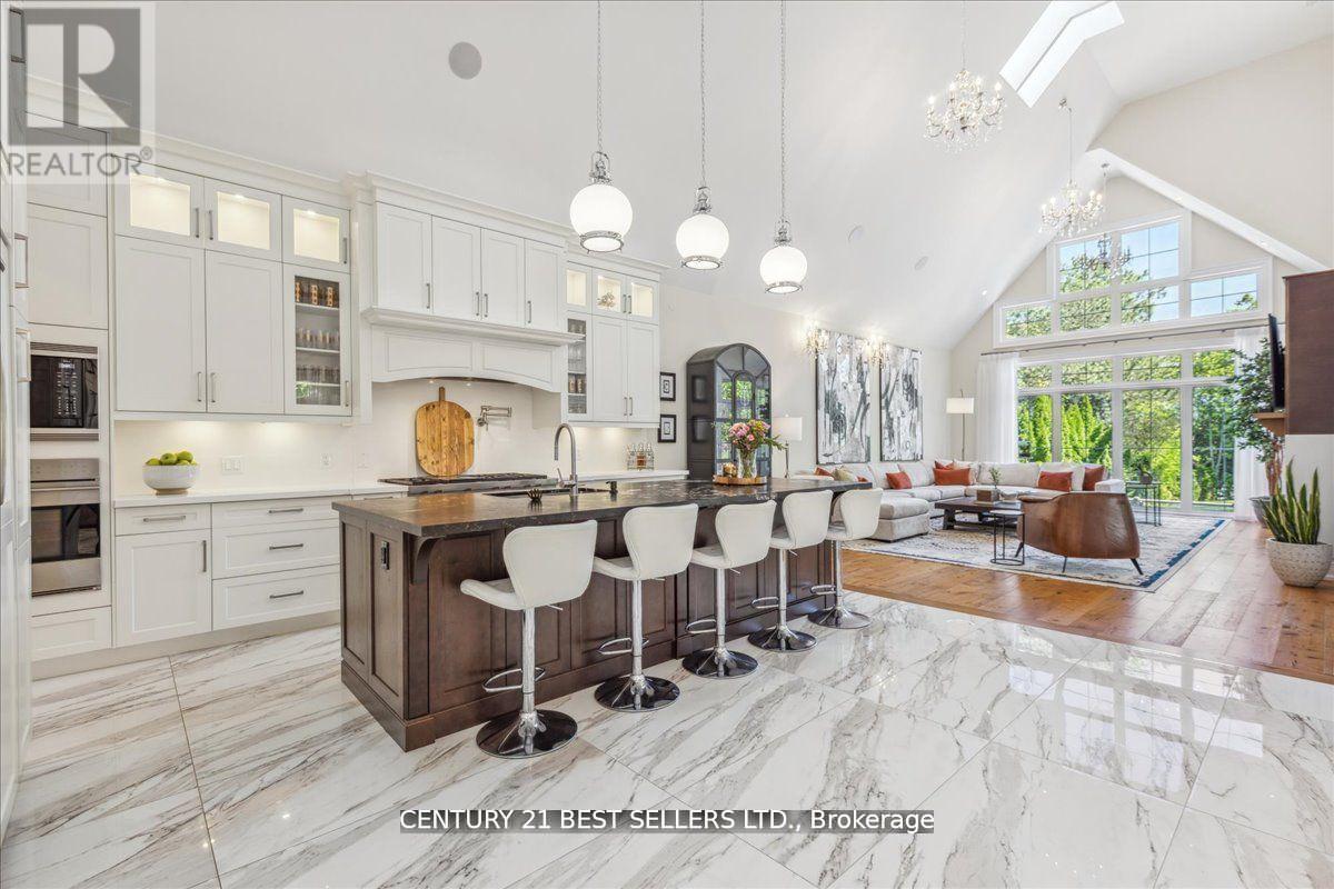 41 Cudmore Road, Oakville, Ontario  L6L 2Y4 - Photo 5 - W12174145