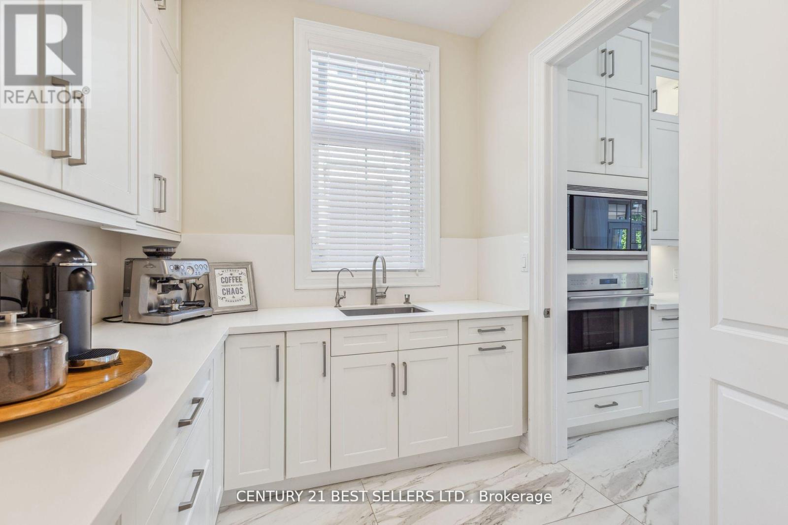 41 Cudmore Road, Oakville, Ontario  L6L 2Y4 - Photo 8 - W12174145