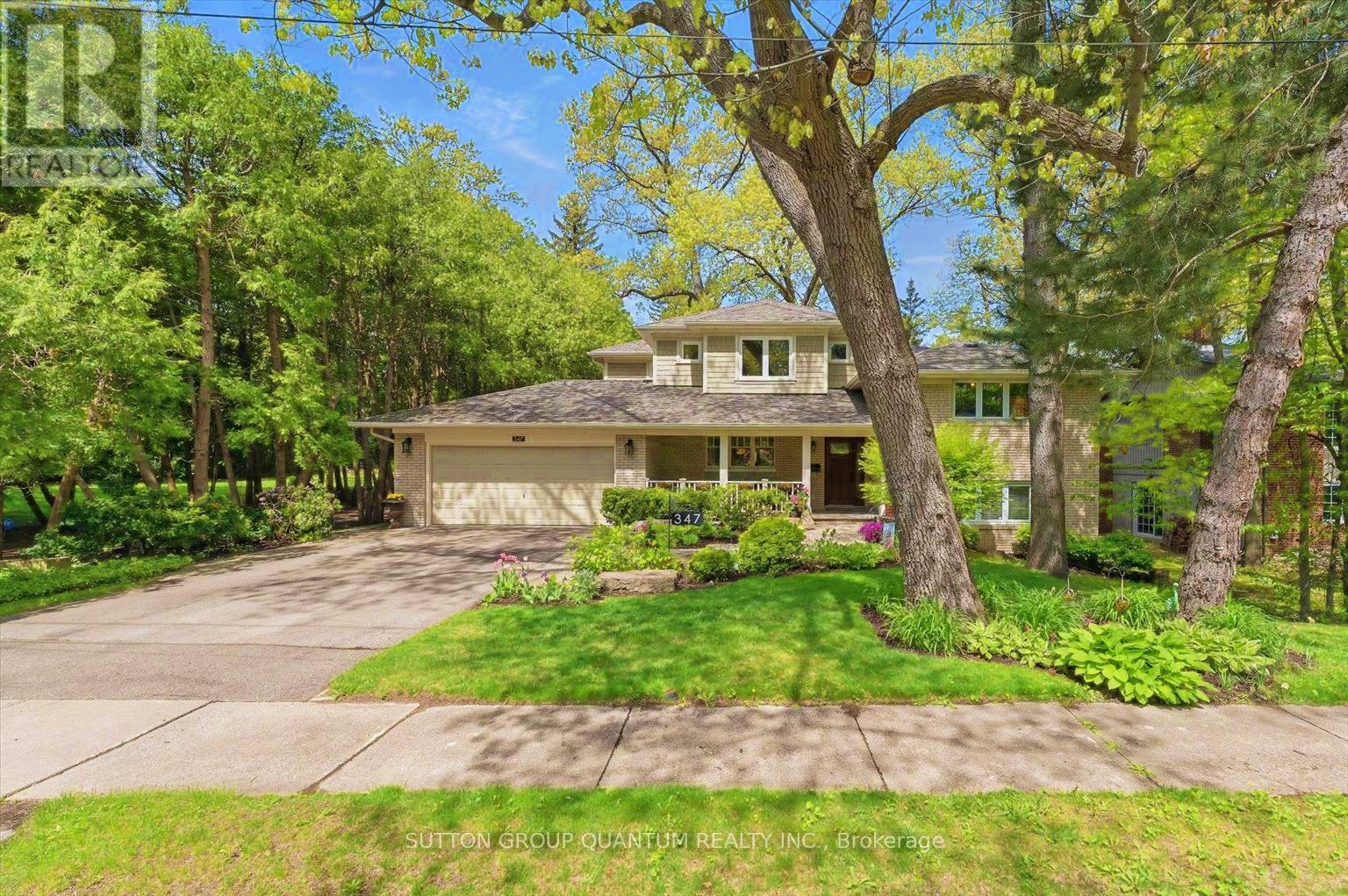 347 PINETREE WAY, Mississauga, Ontario