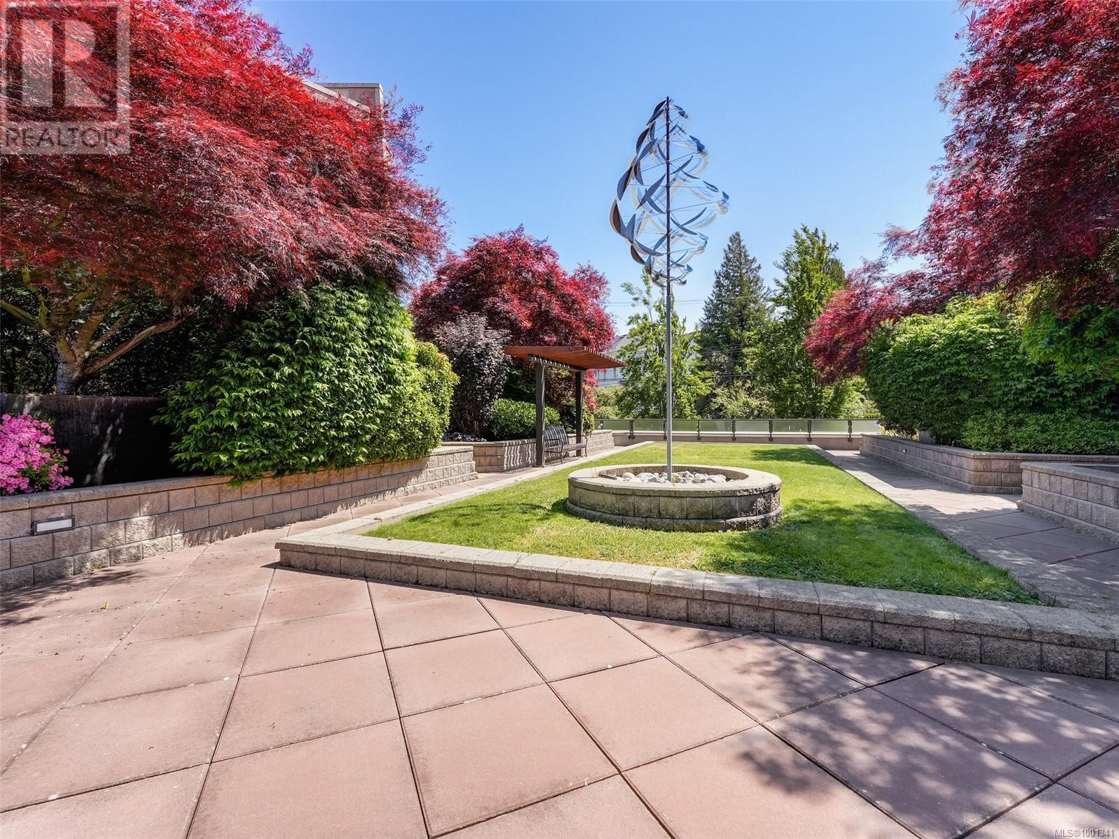108 1419 Stadacona Ave, Victoria, British Columbia  V8S 5J3 - Photo 25 - 1001341
